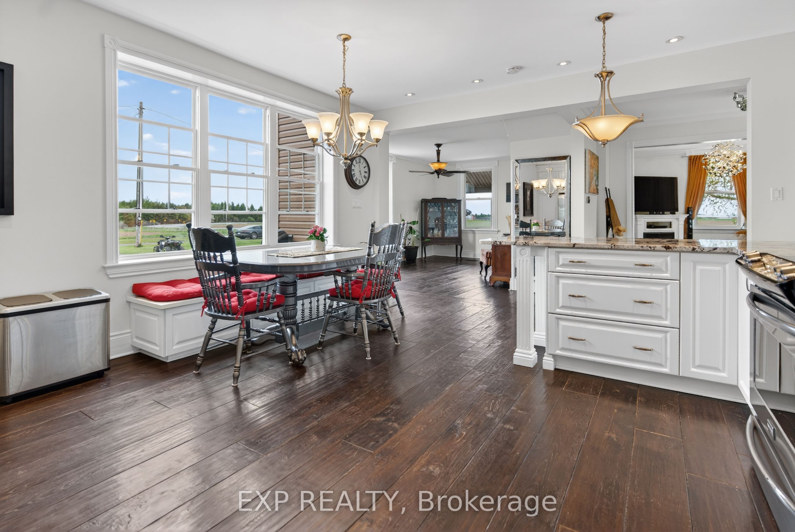 6208 Malakoff Road Property Photo 7