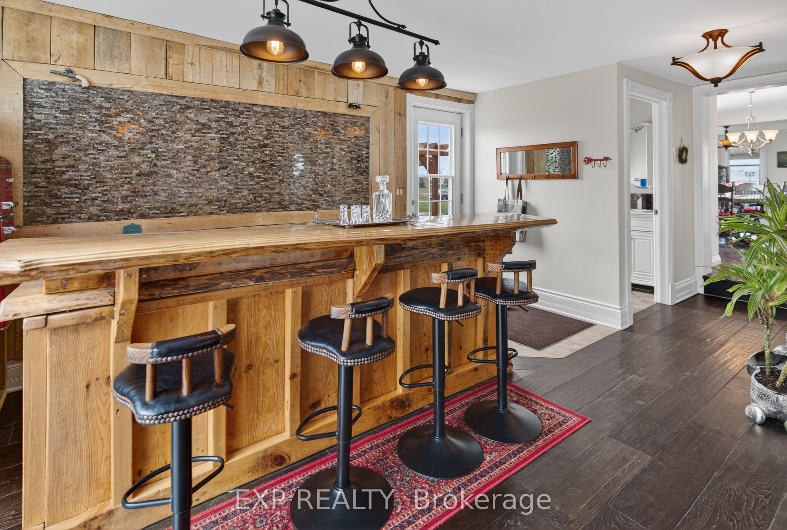 6208 Malakoff Road Property Photo 13