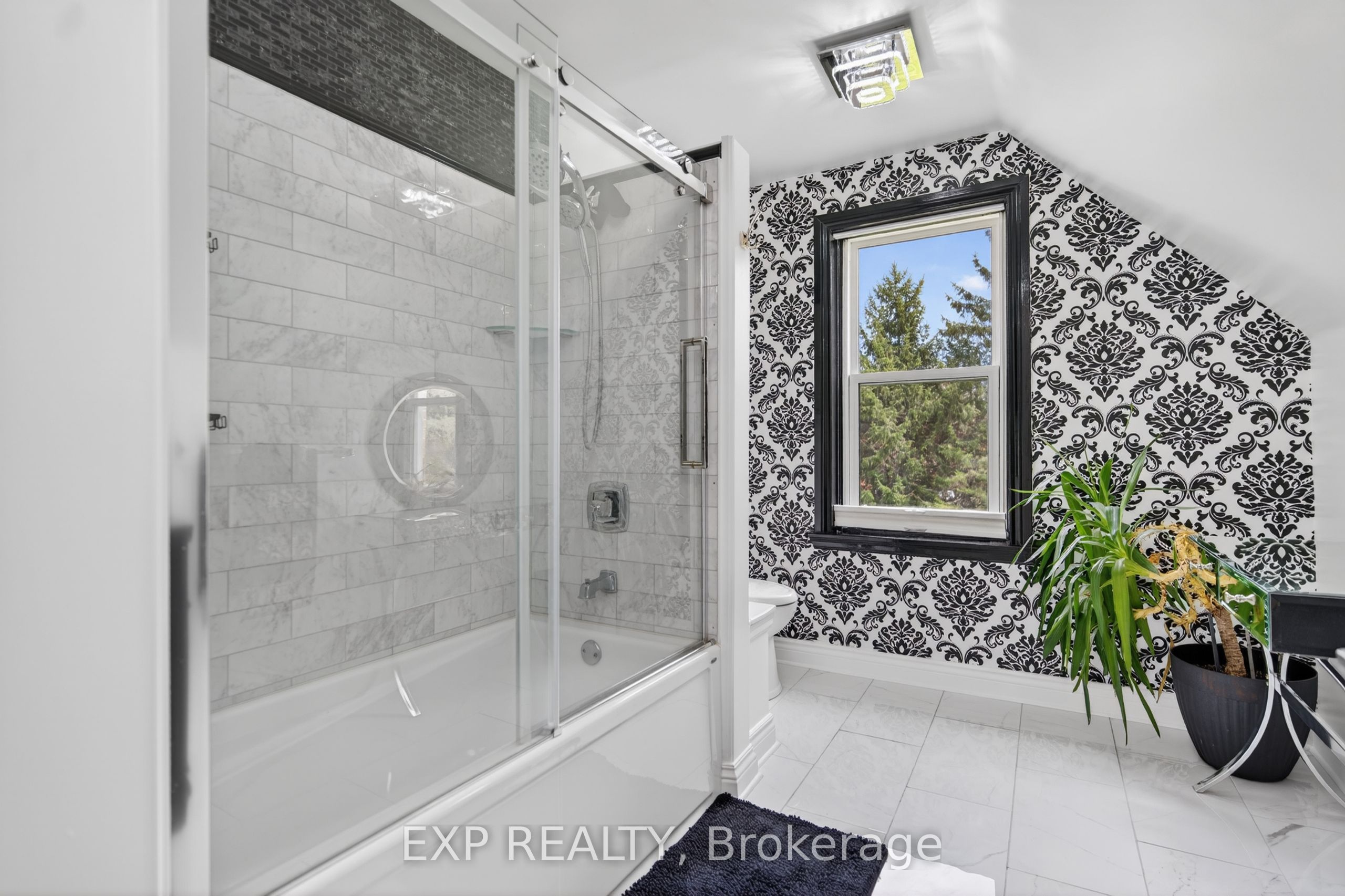 6208 Malakoff Road Property Photo 22