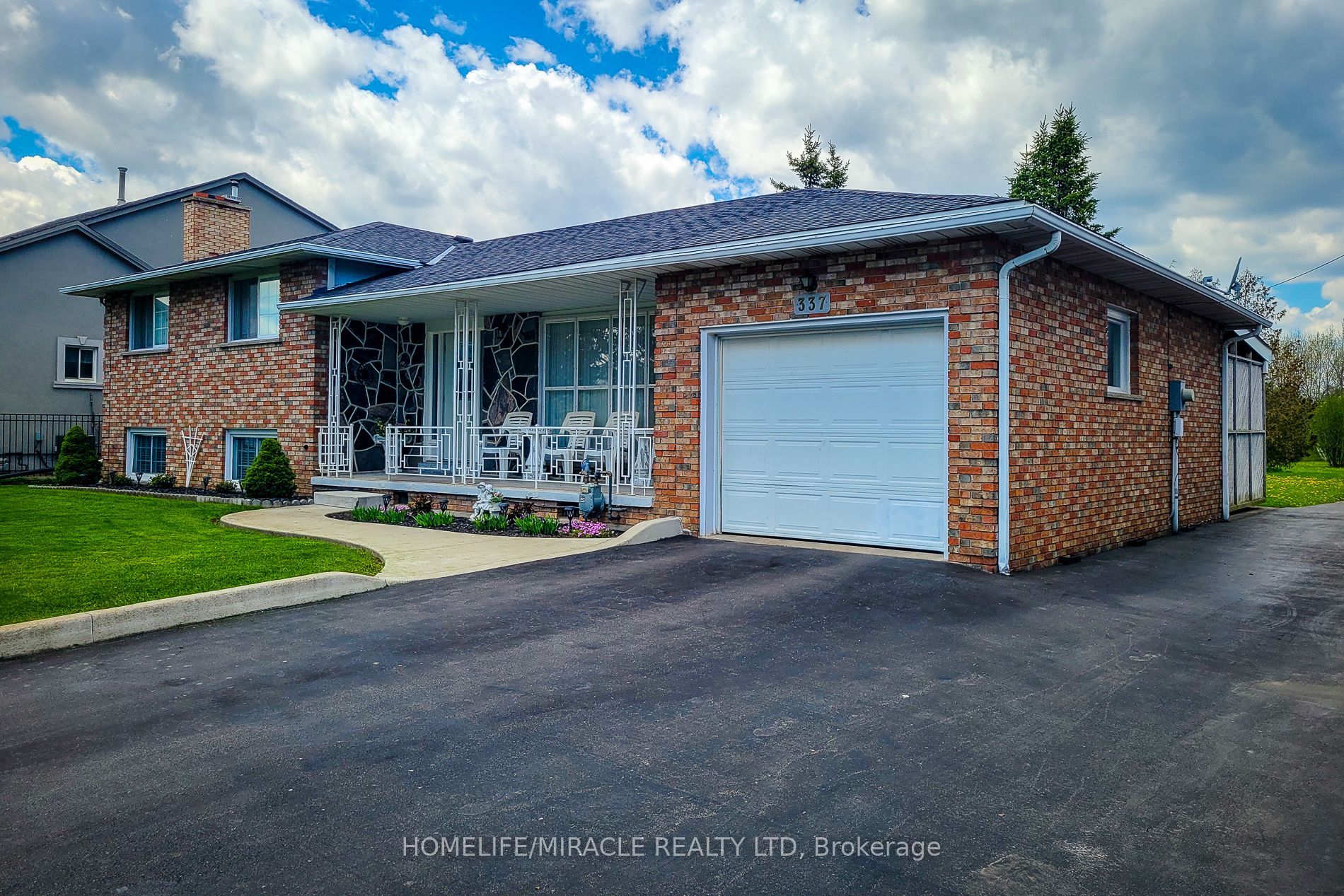 337 Mcneilly Road Property Photo 3