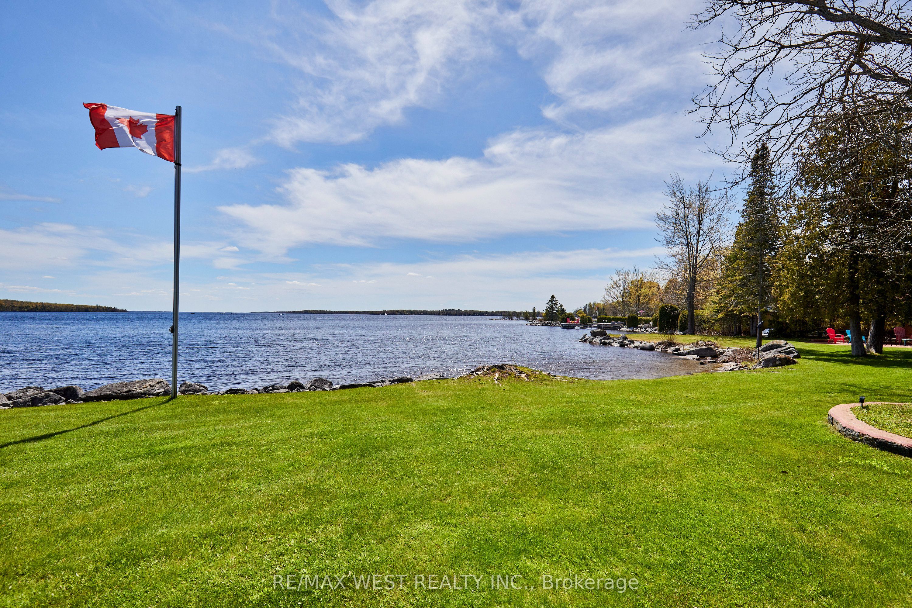 557 Riverside Drive Property Photo 17