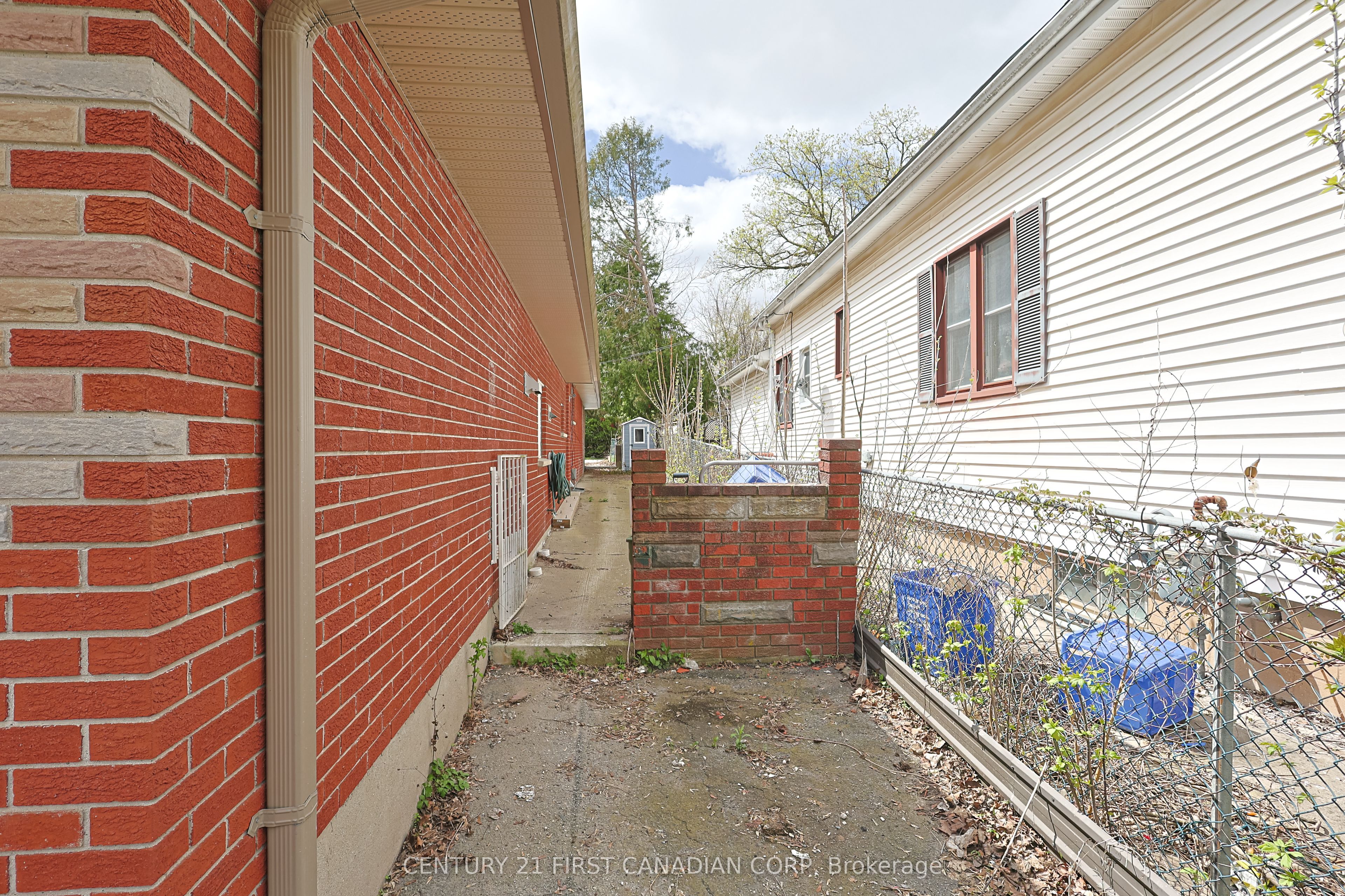 201 Emerson Avenue Property Photo 34