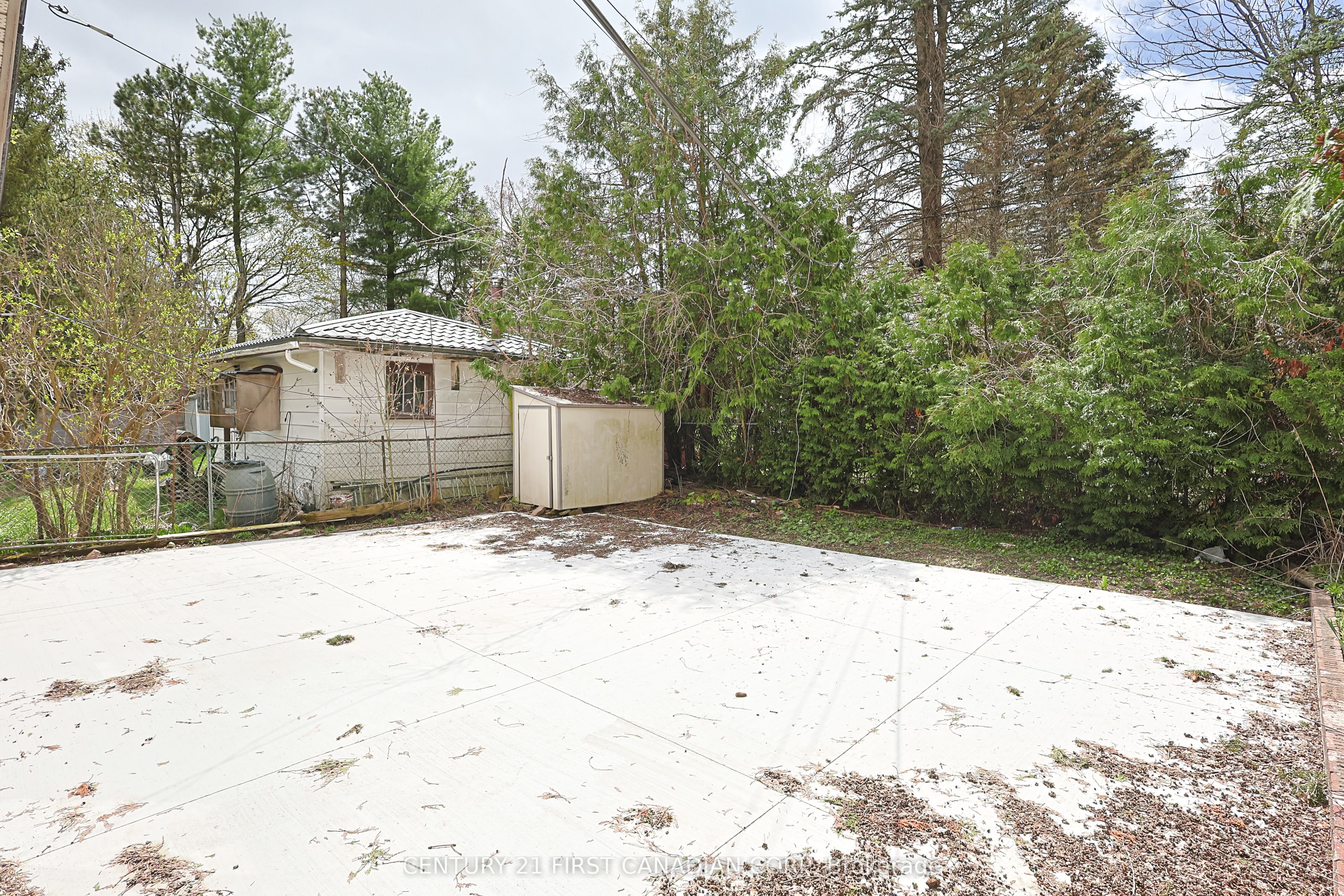 201 Emerson Avenue Property Photo 37