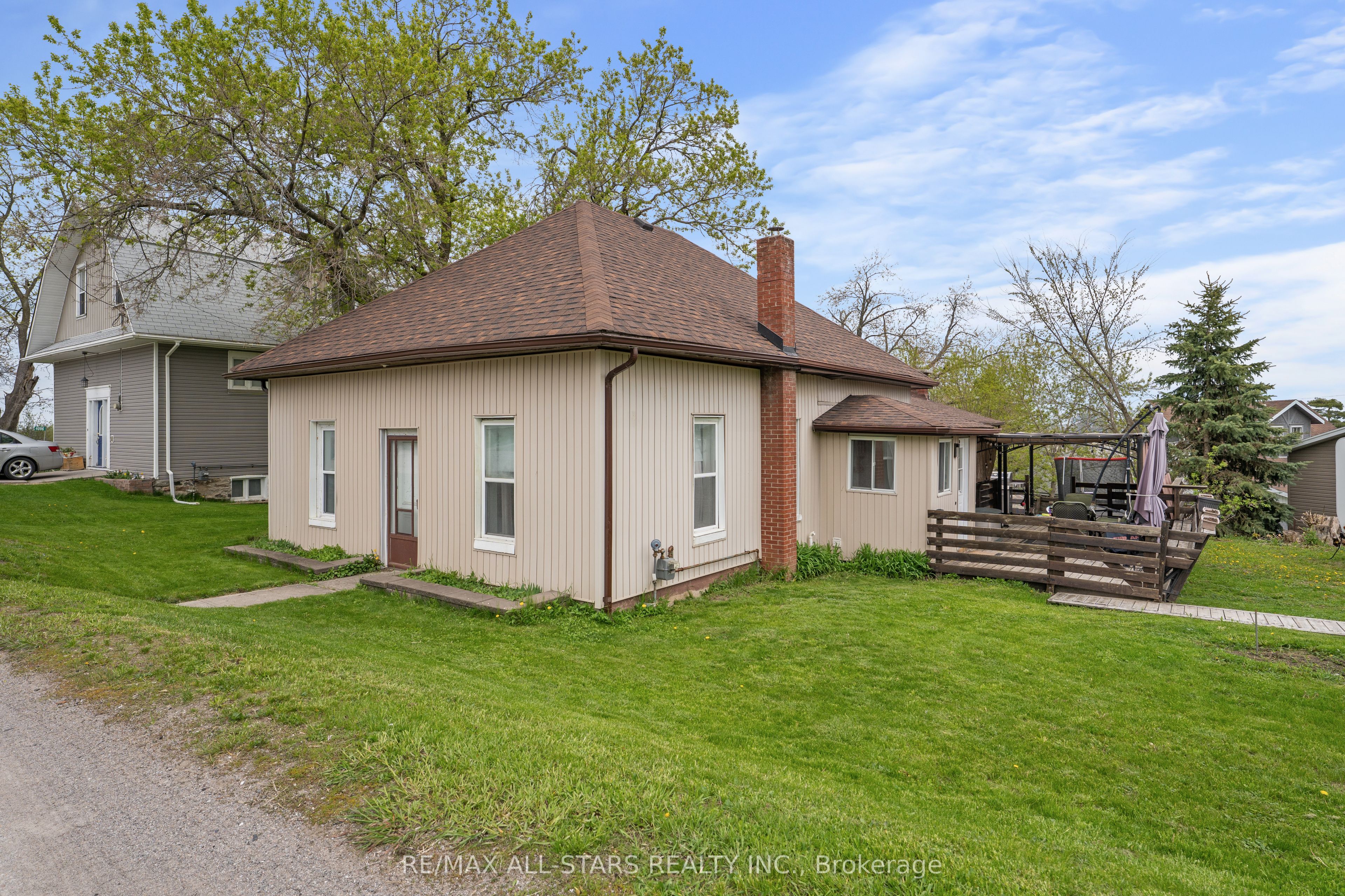 4094 Highway 35 Property Photo 1