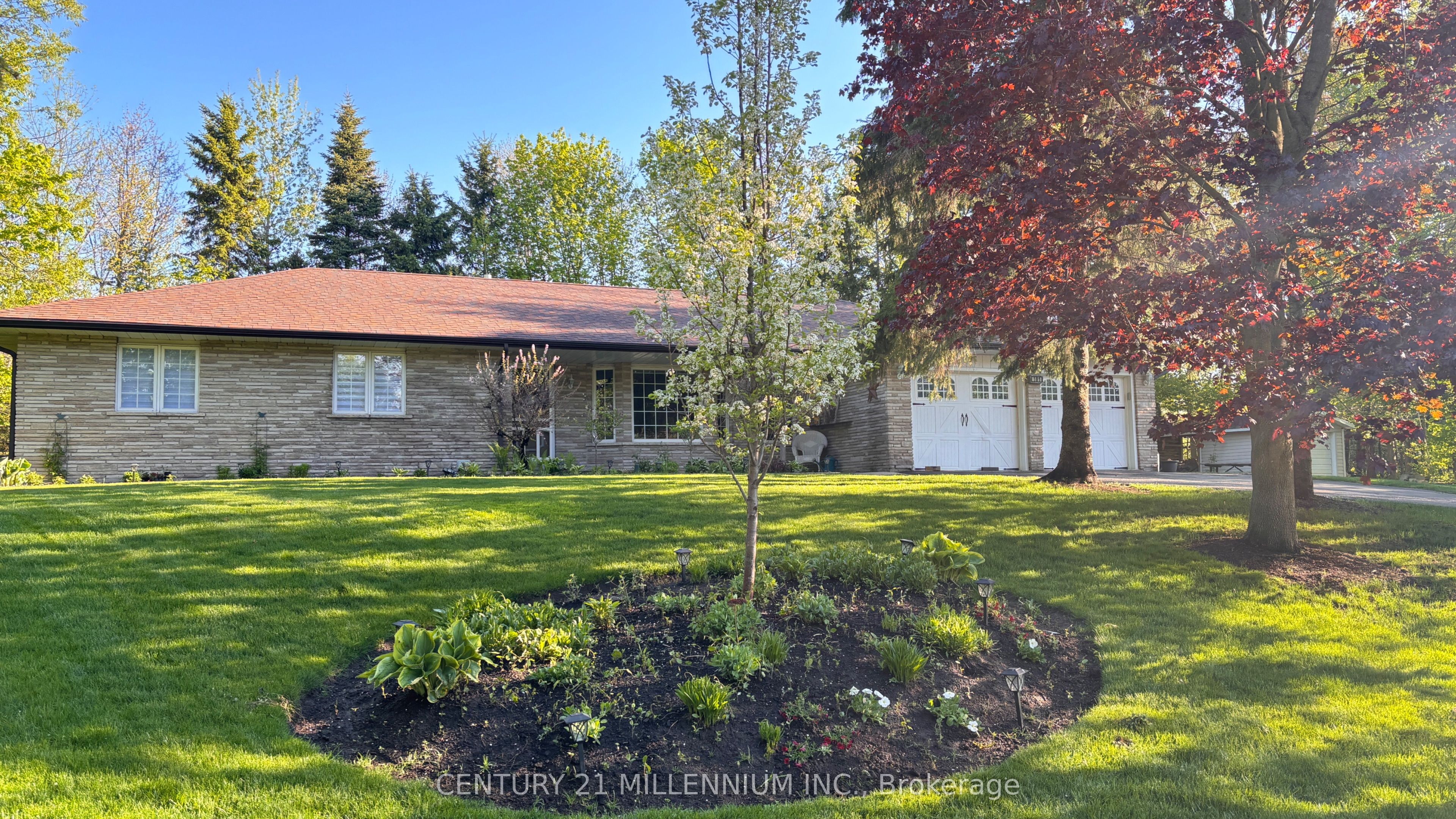 101 Birch Grove Property Photo 2
