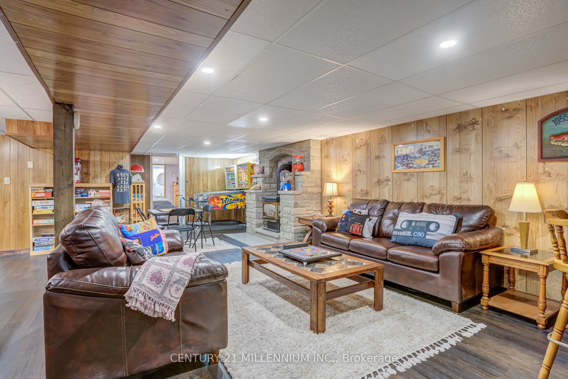 101 Birch Grove Property Photo 33