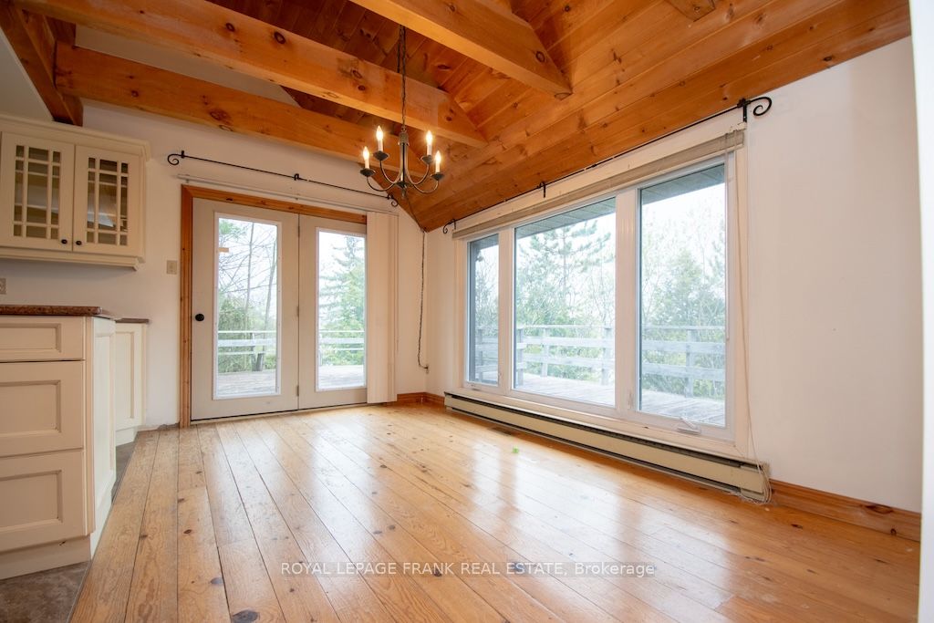 674 Dickie Road Property Photo 10