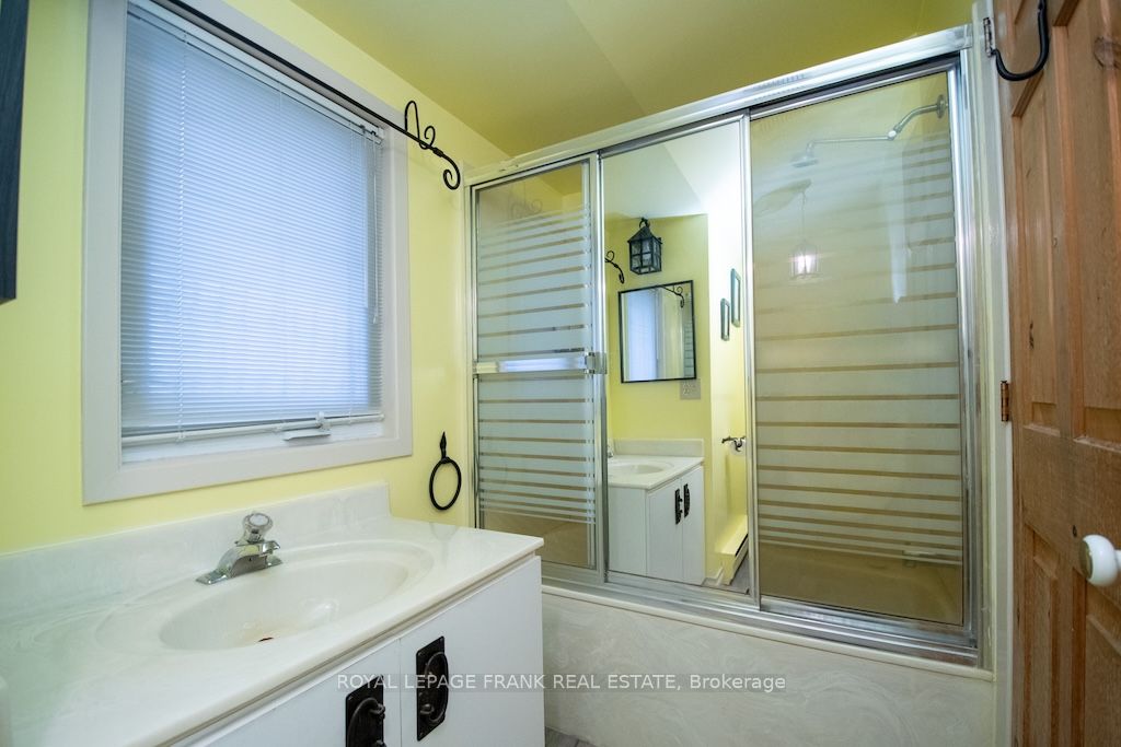 674 Dickie Road Property Photo 31