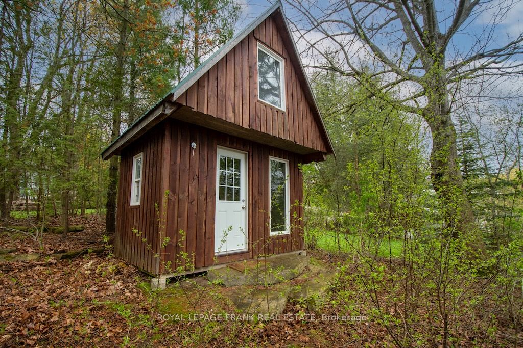 674 Dickie Road Property Photo 35