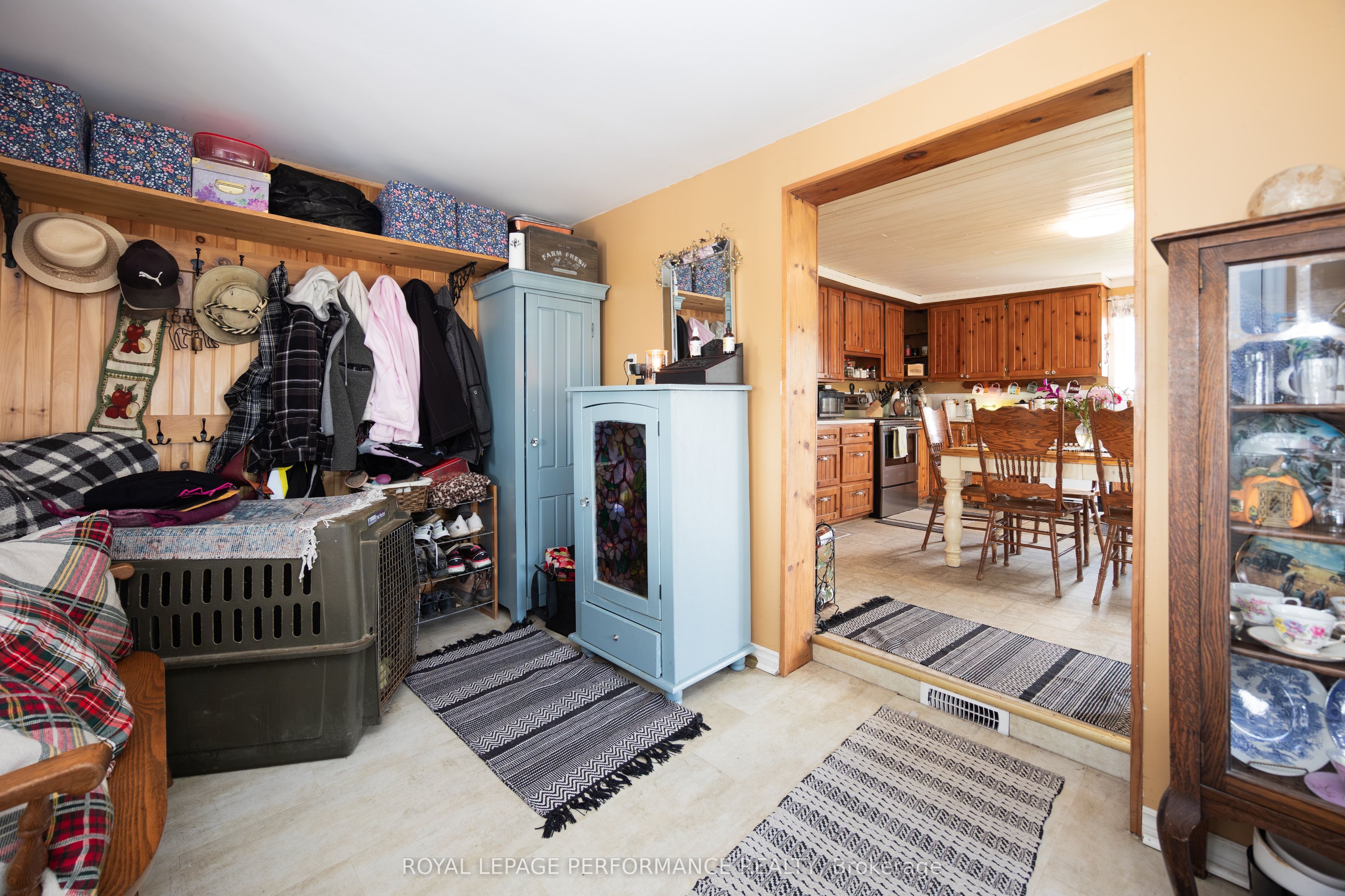 16615 Duff's Corners Road Property Photo 6