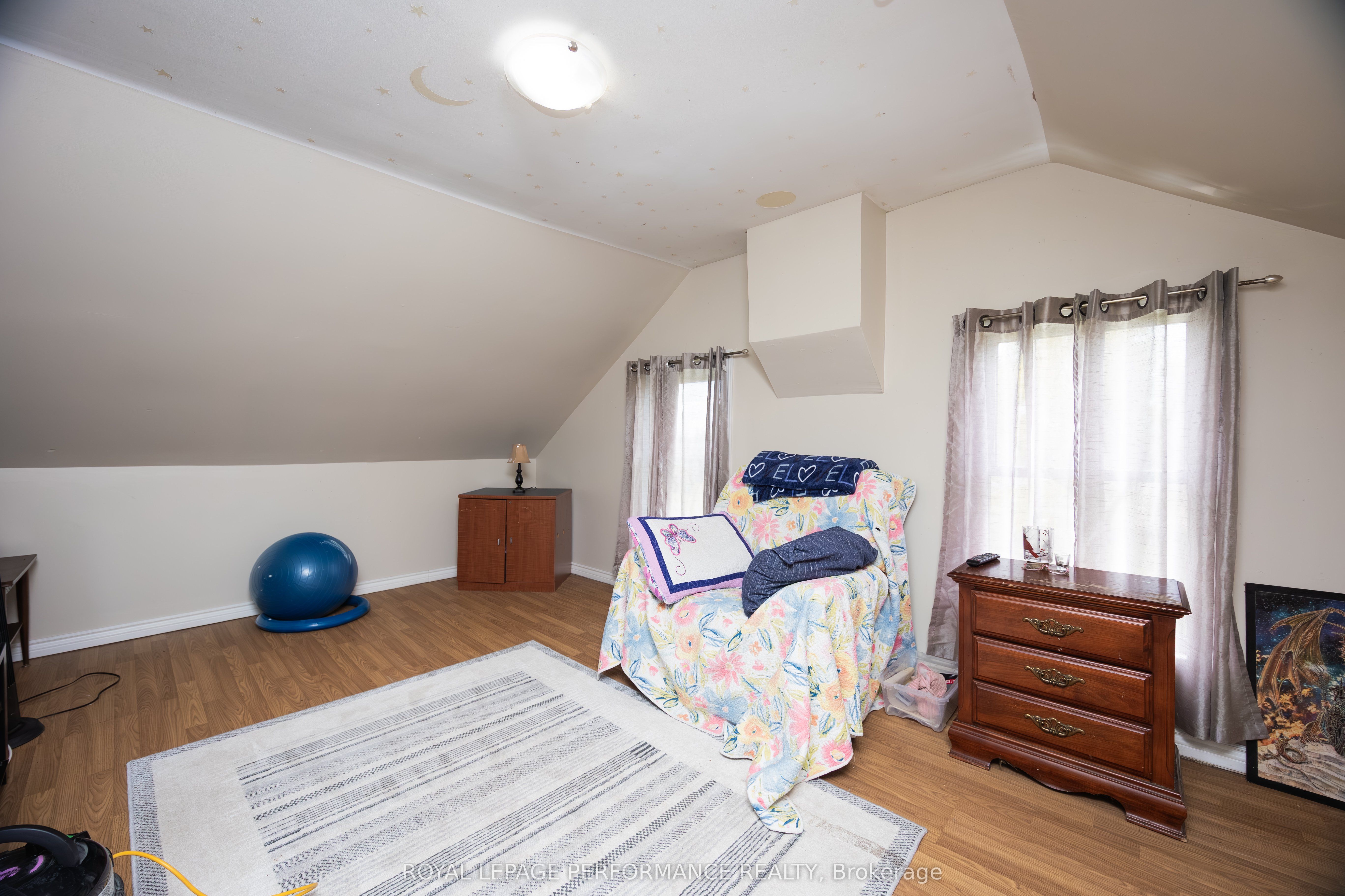 16615 Duff's Corners Road Property Photo 14