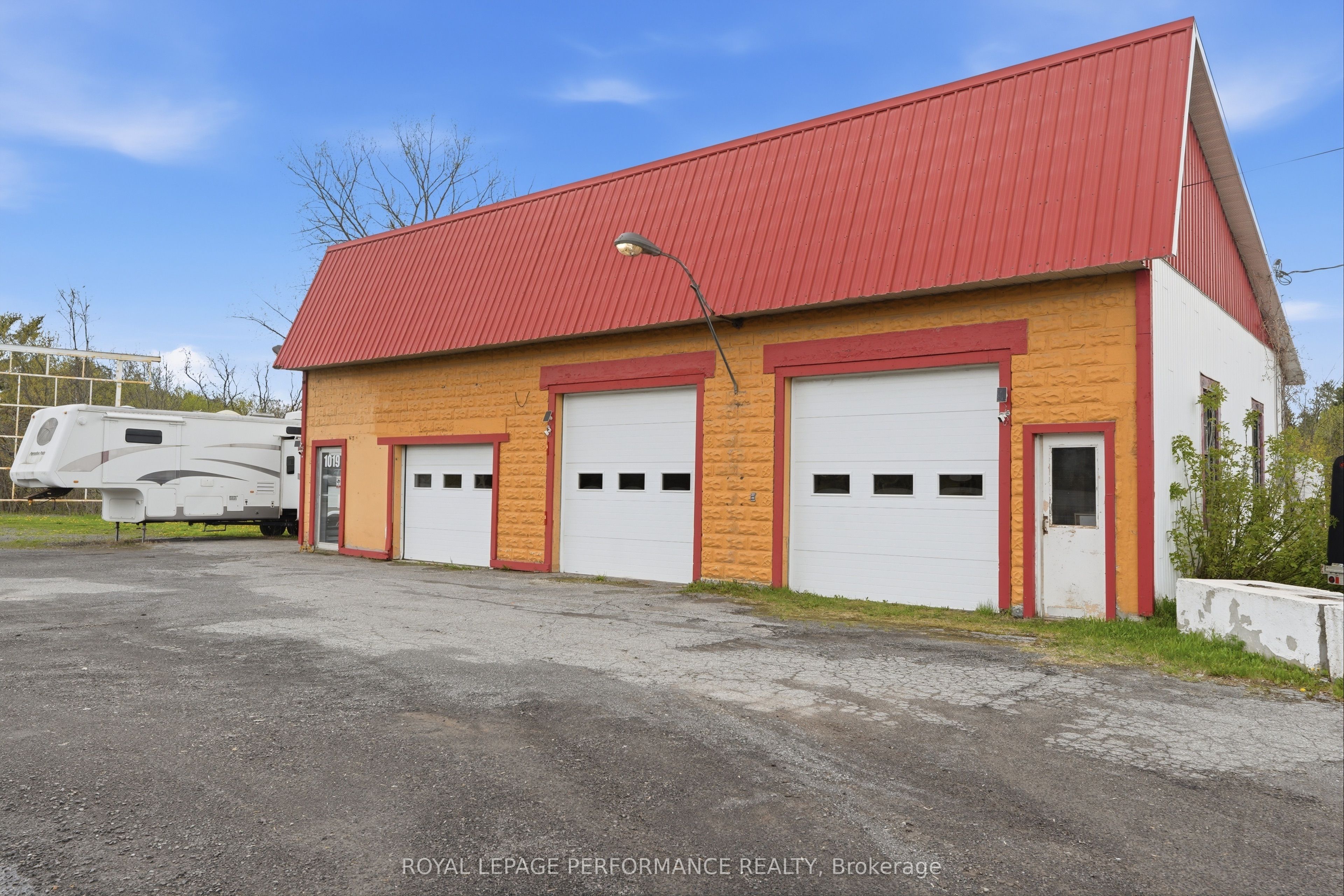 1019 County Rd 17 Road Property Photo 14