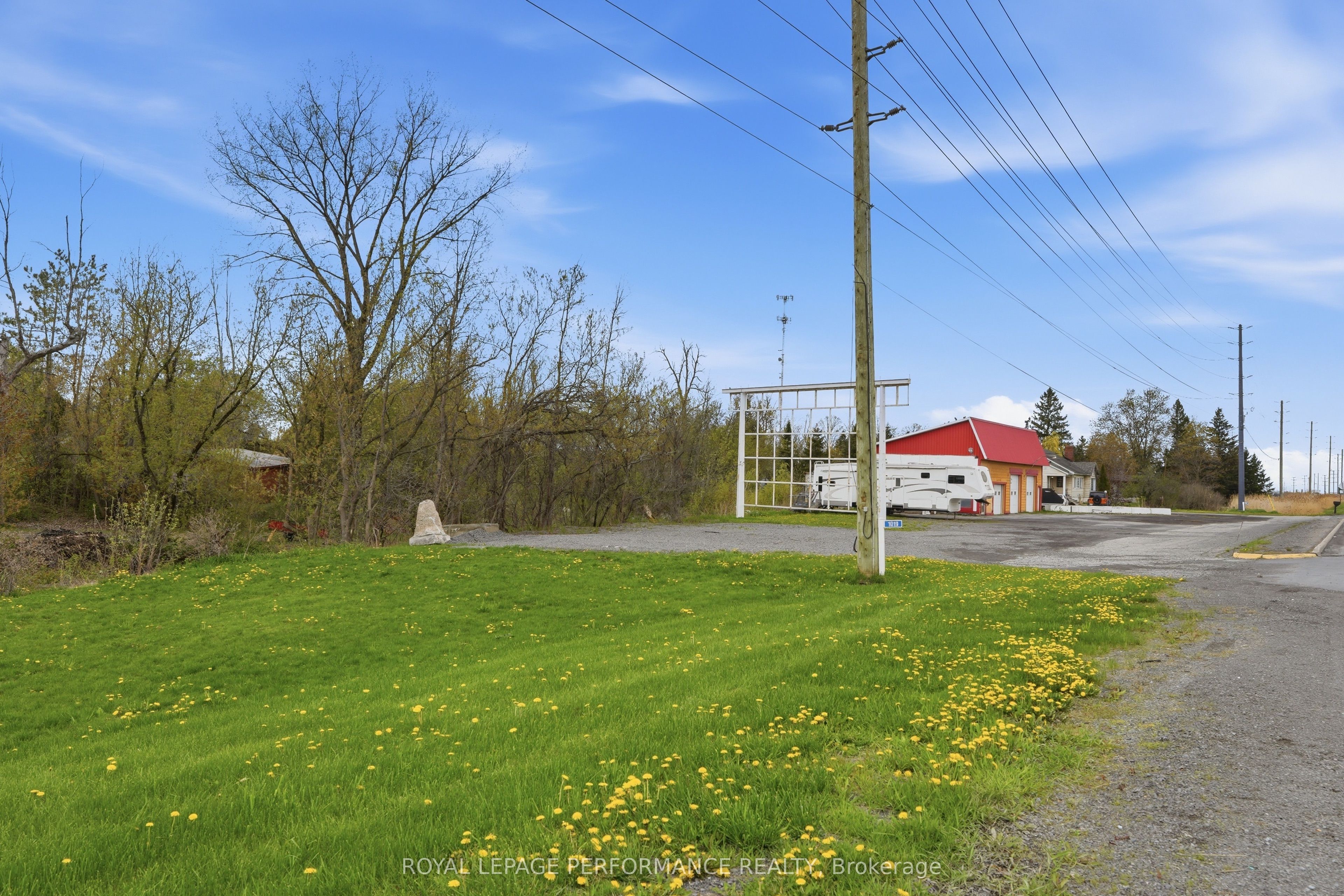 1019 County Rd 17 Road Property Photo 17