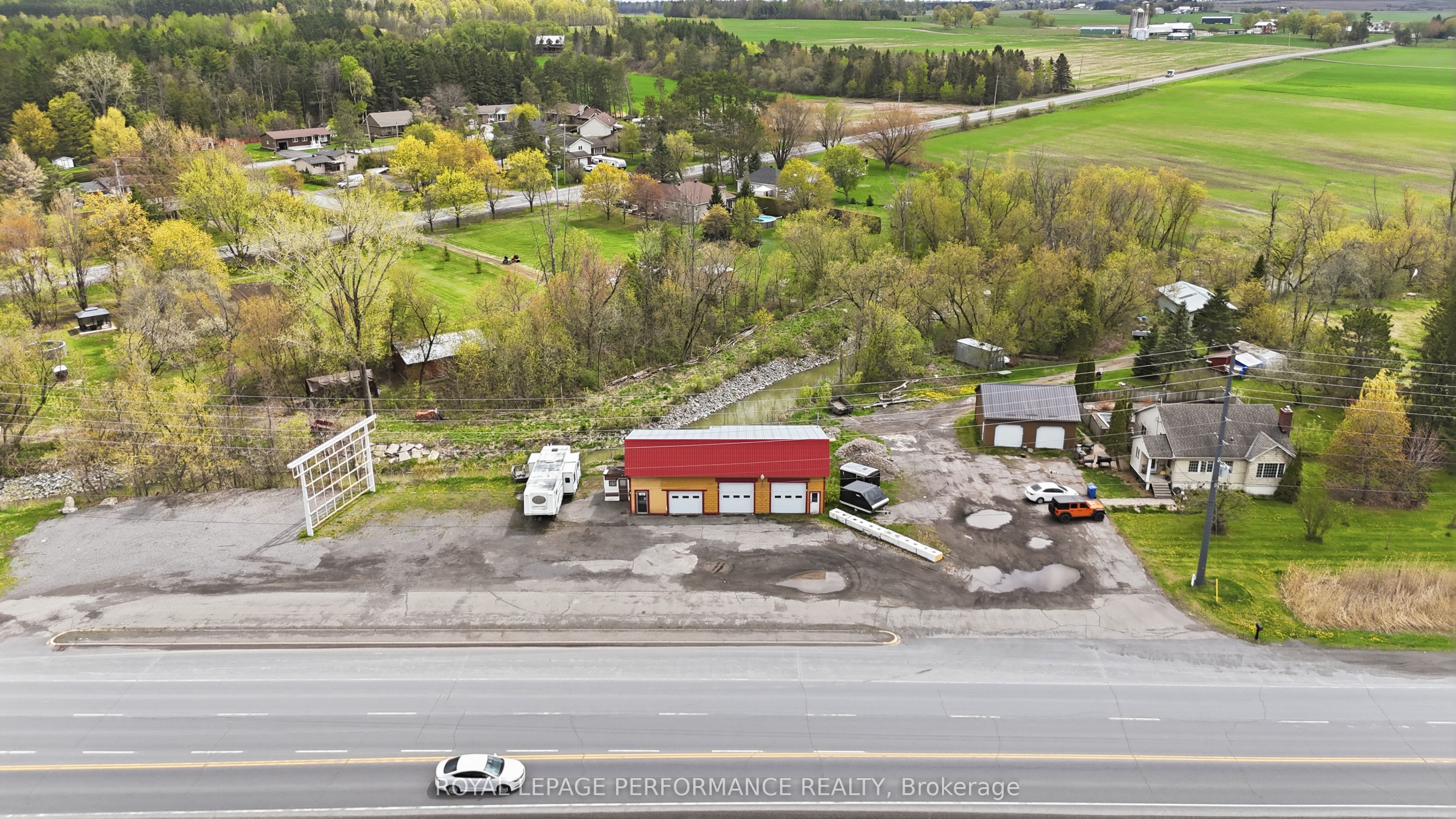 1019 County Rd 17 Road Property Photo 18