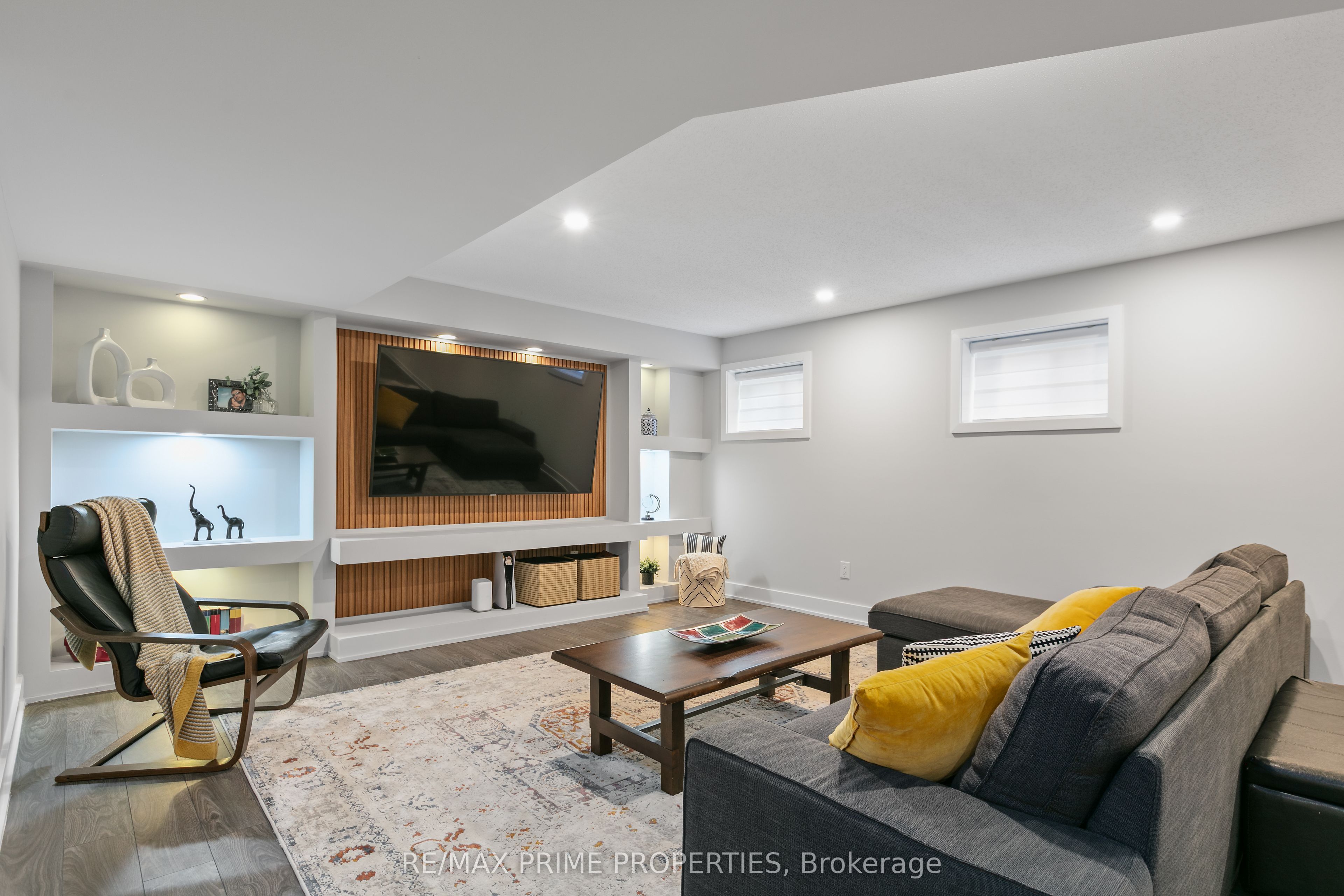 148 Aubrais Crescent Property Photo 28