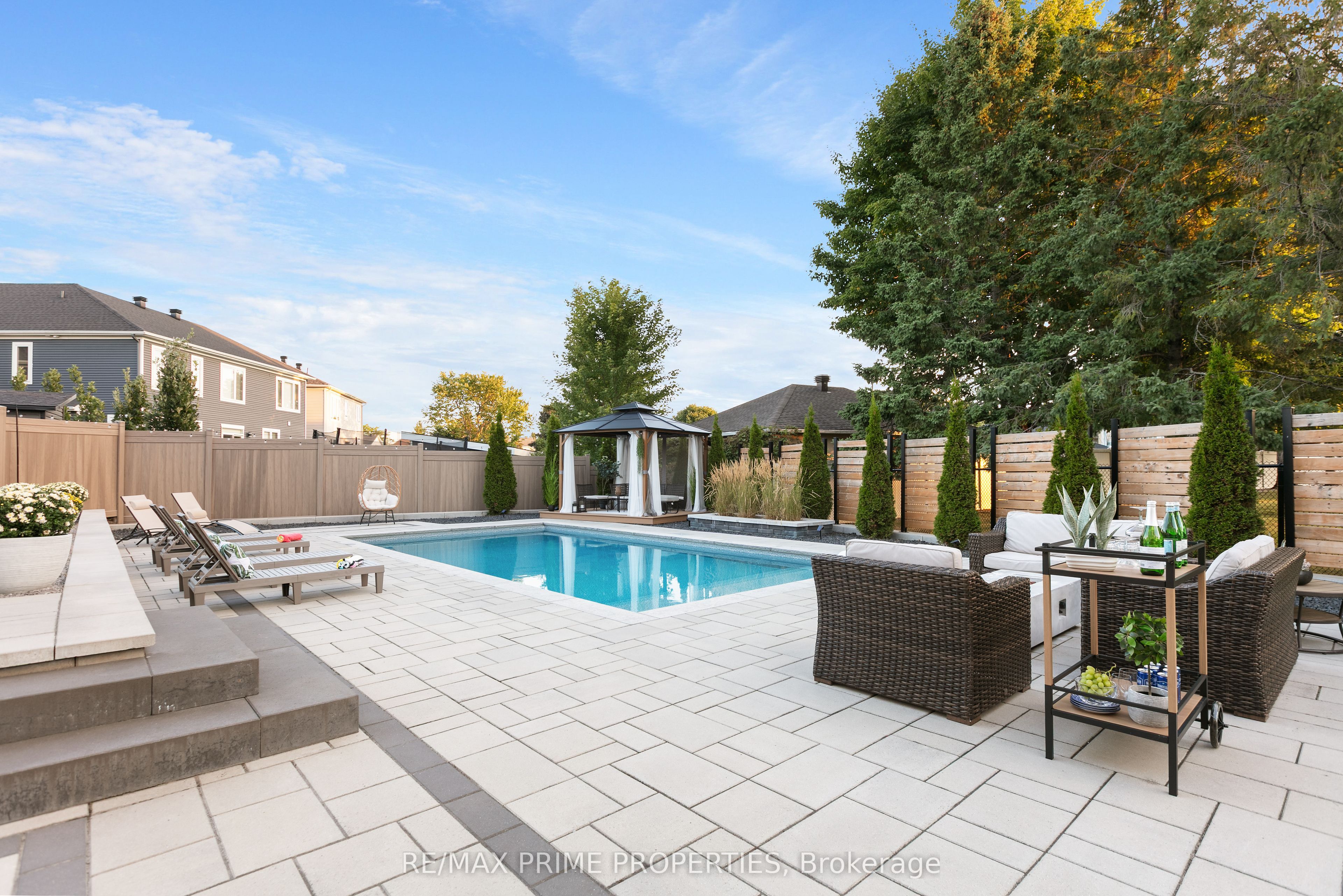 148 Aubrais Crescent Property Photo 38