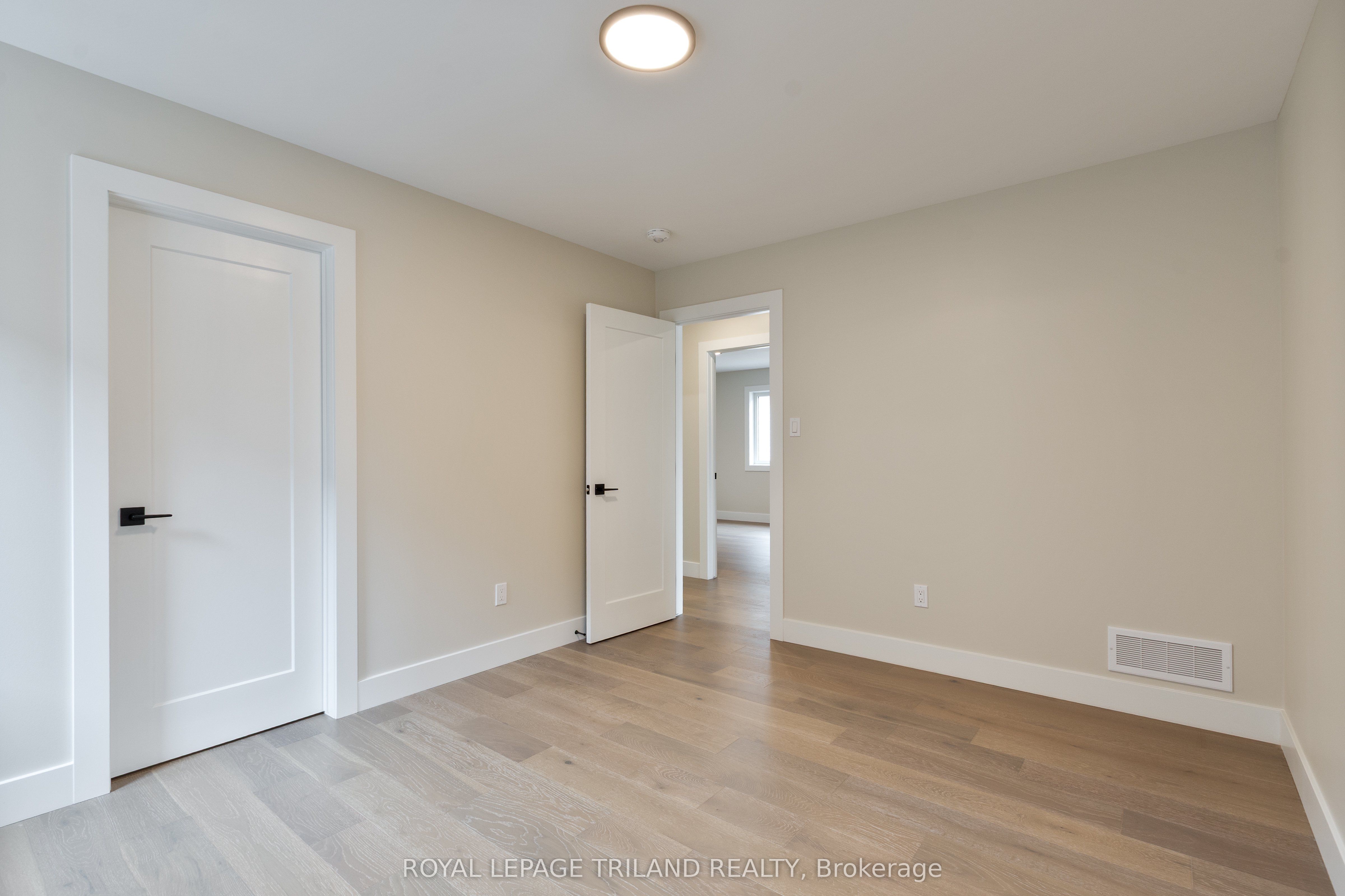 3931 Big Leaf Trail Property Photo 31