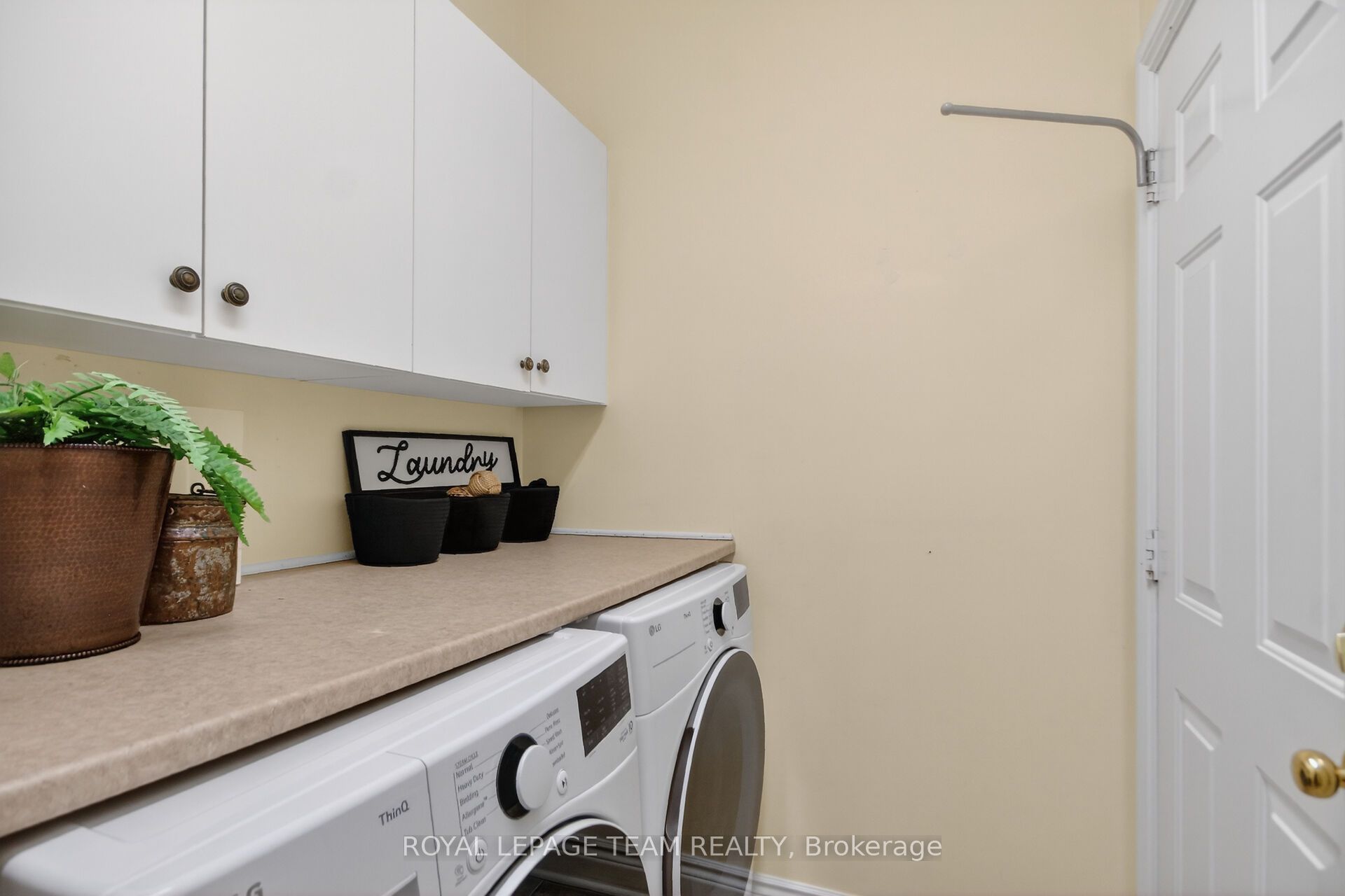 259 Cairnsmore Circle Property Photo 41
