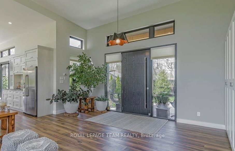 8 Headlands Way Property Photo 5