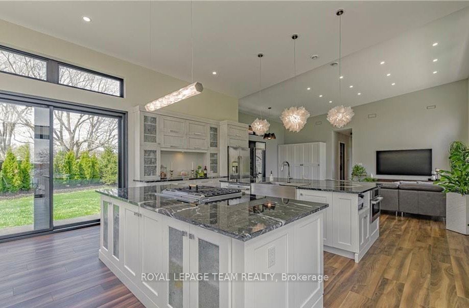 8 Headlands Way Property Photo 15