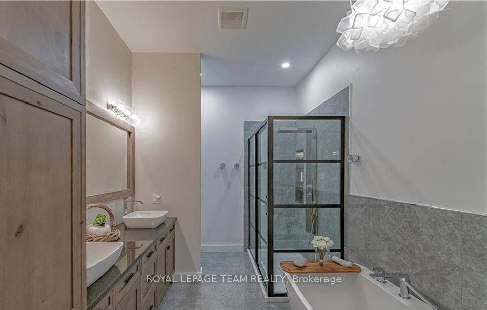 8 Headlands Way Property Photo 17