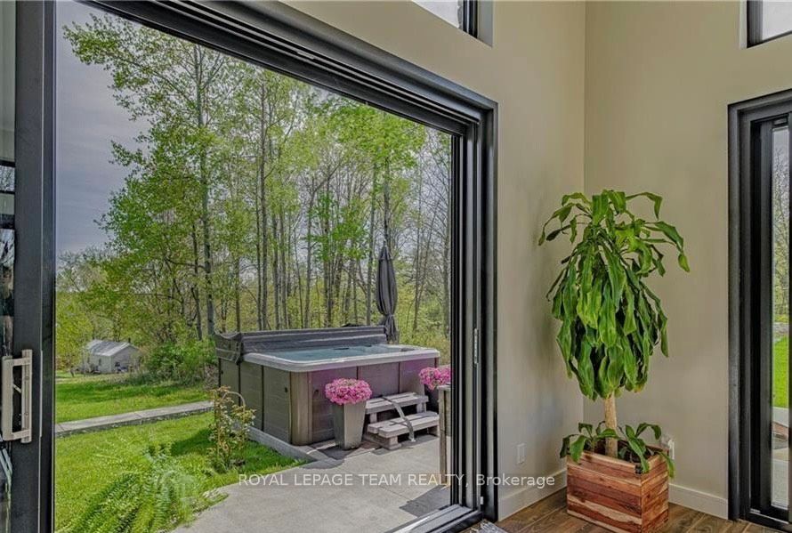 8 Headlands Way Property Photo 18