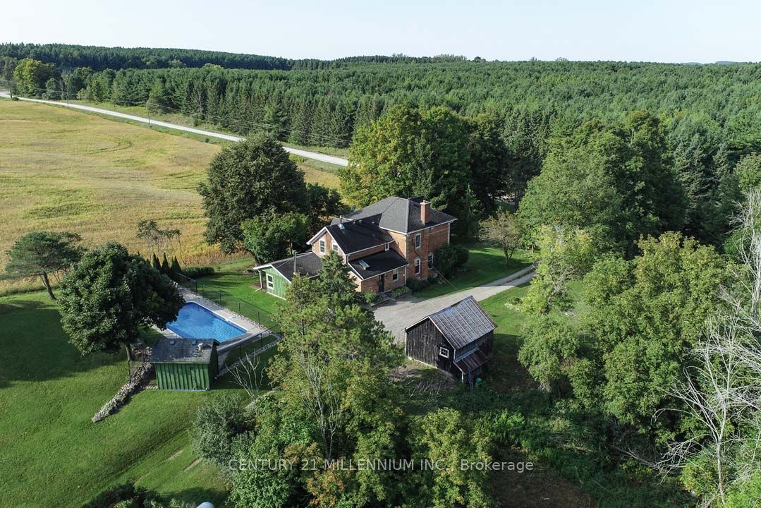 753333 2nd Line Ehs Property Photo 8