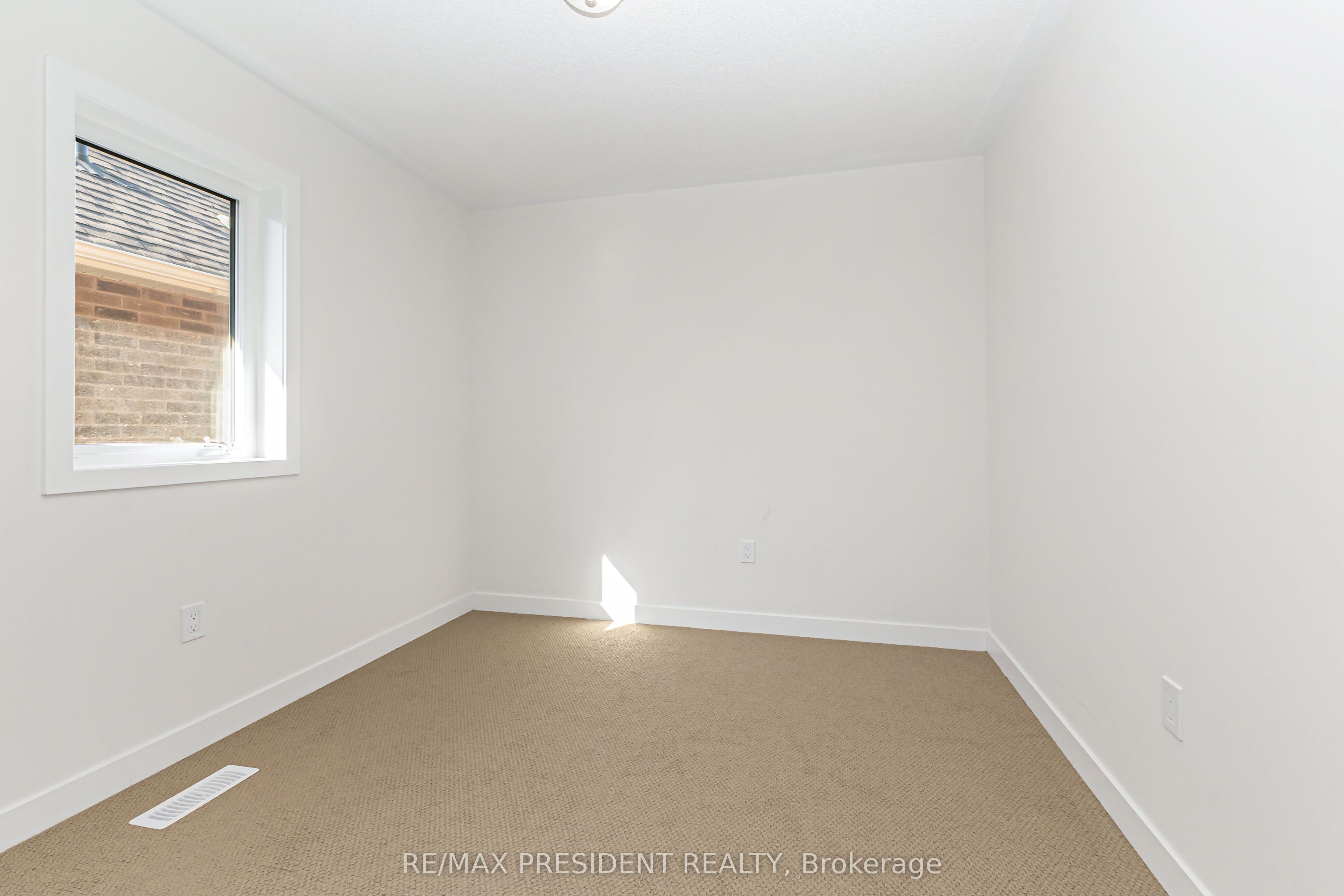 39 Henshaw Drive Property Photo 31