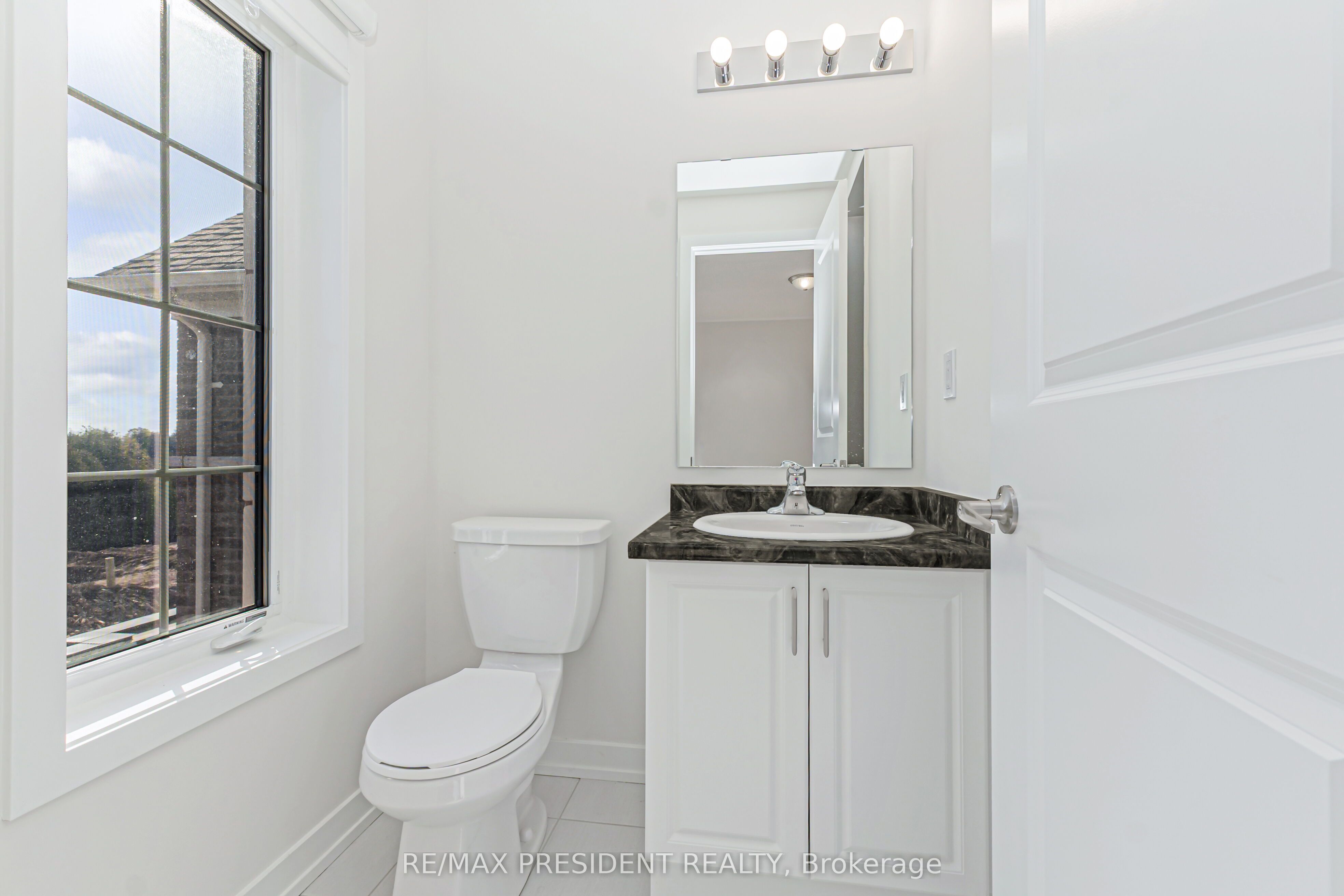 39 Henshaw Drive Property Photo 33