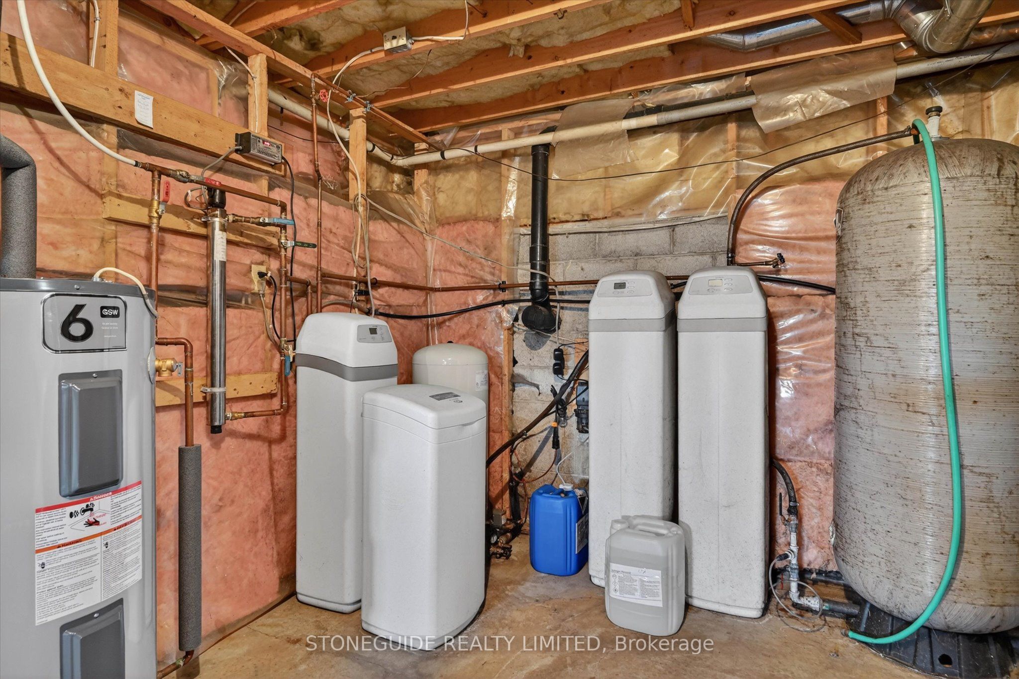 2136 Sixteenth Line Property Photo 34