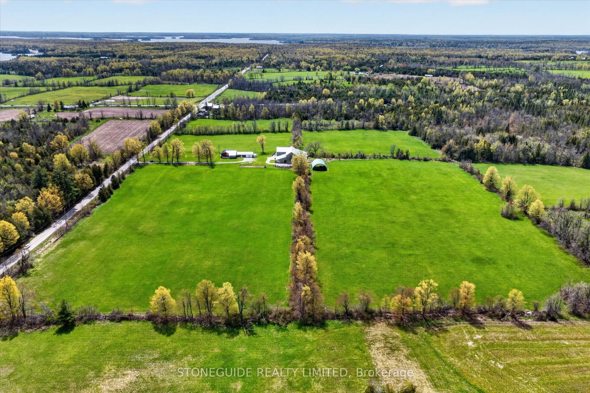 2136 Sixteenth Line Property Photo 42