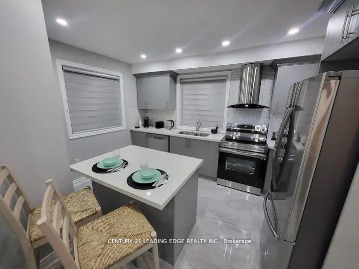 5595 Wesley Place Property Photo 2