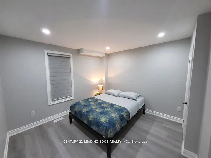 5595 Wesley Place Property Photo 13