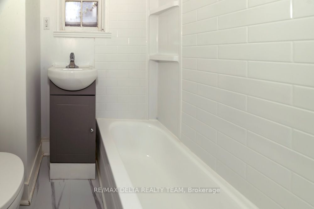 225 St. Patrick Street Property Photo 13