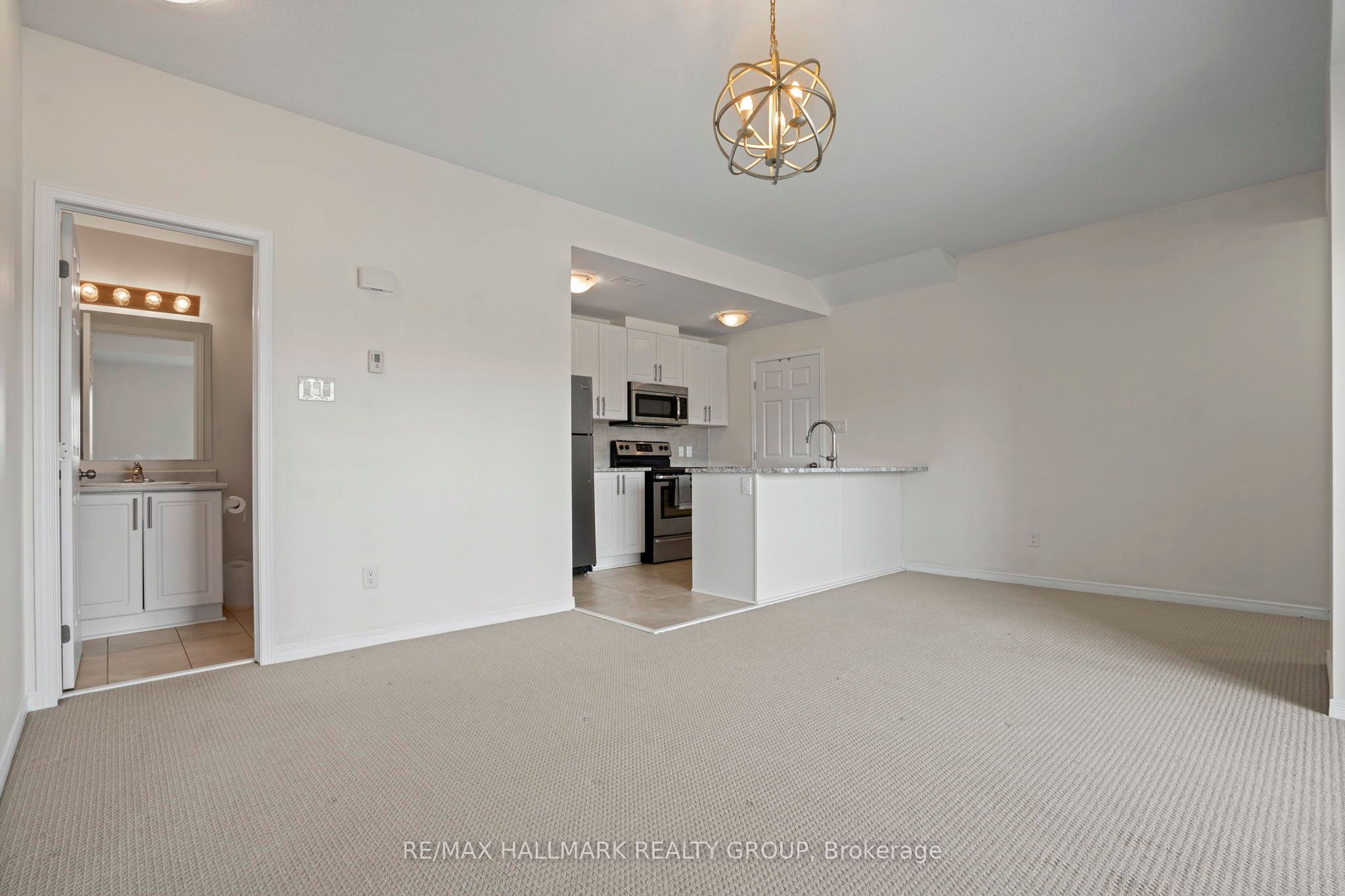 42 Sternes Private Property Photo 6
