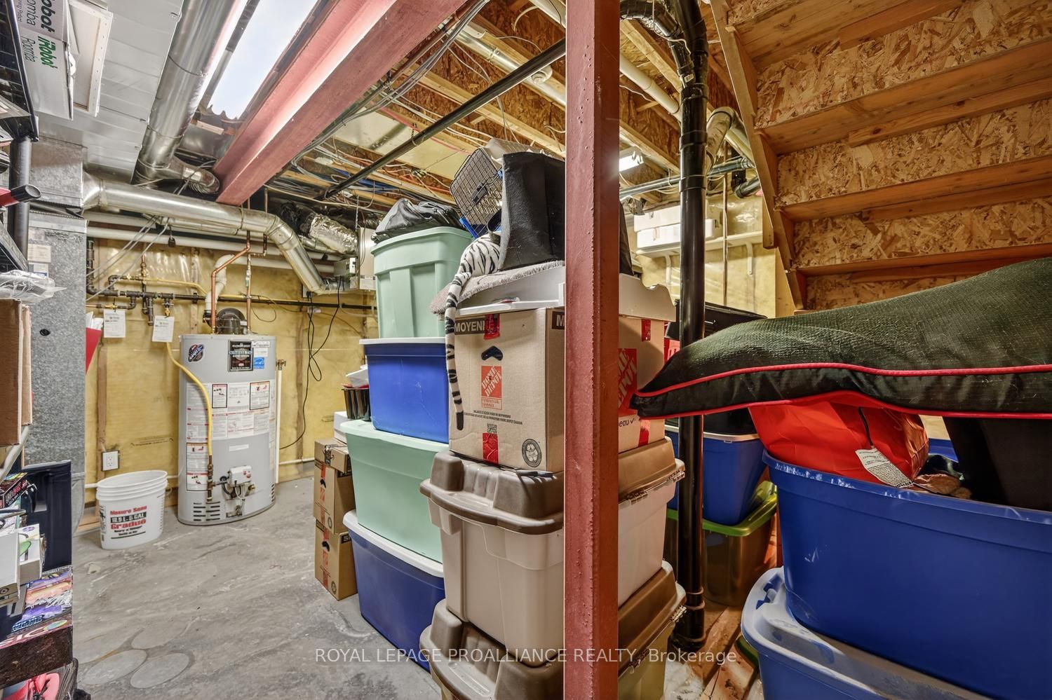 1014 Crestwood Drive Property Photo 34