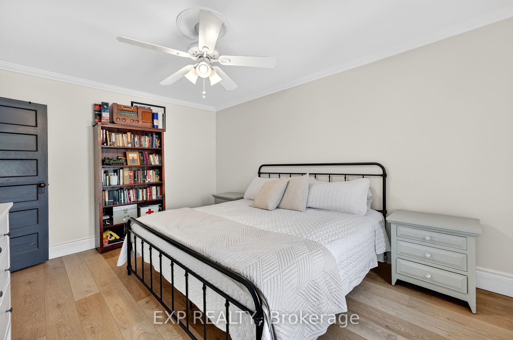 16 Barker Street Property Photo 27