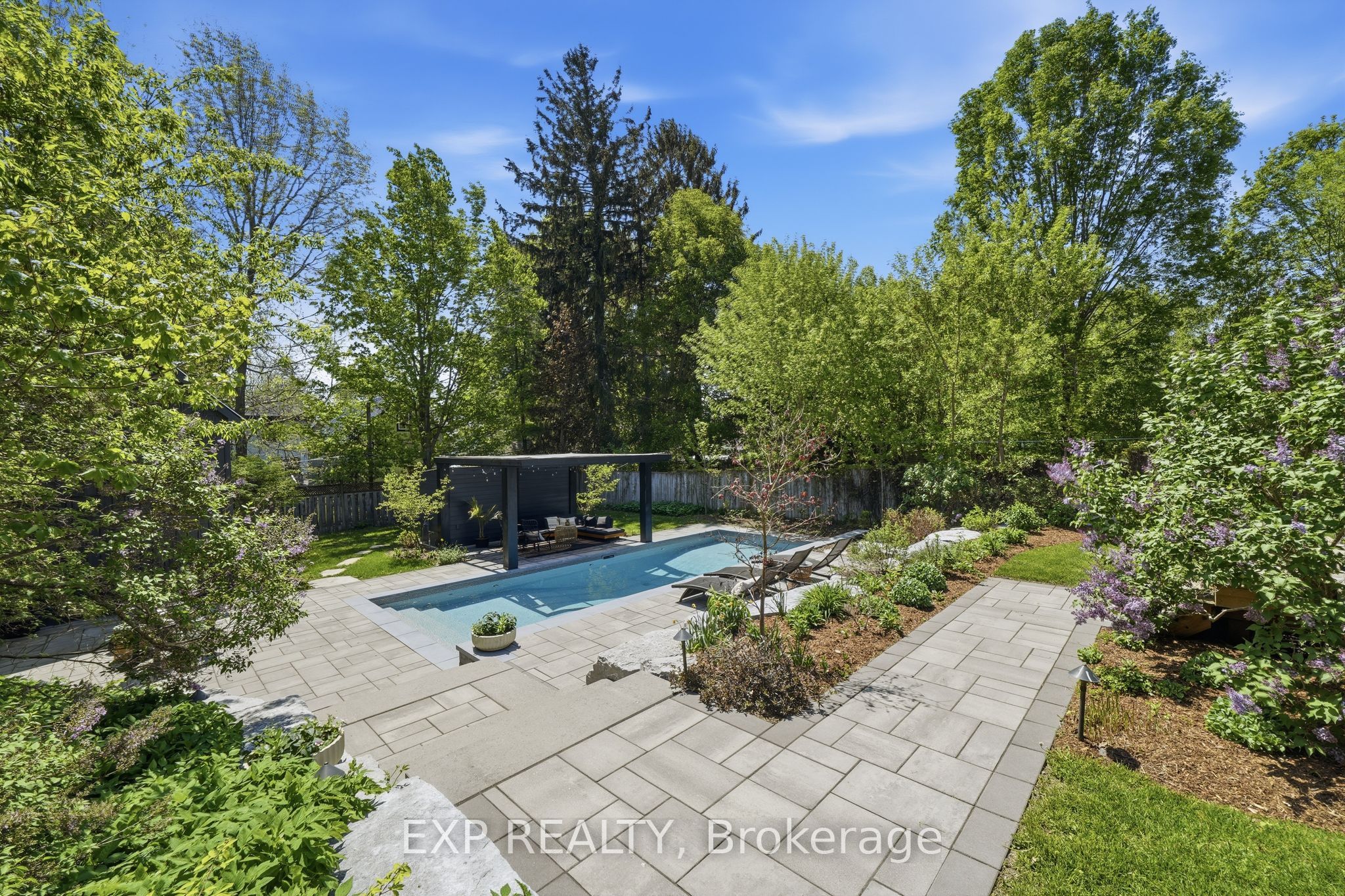 16 Barker Street Property Photo 47
