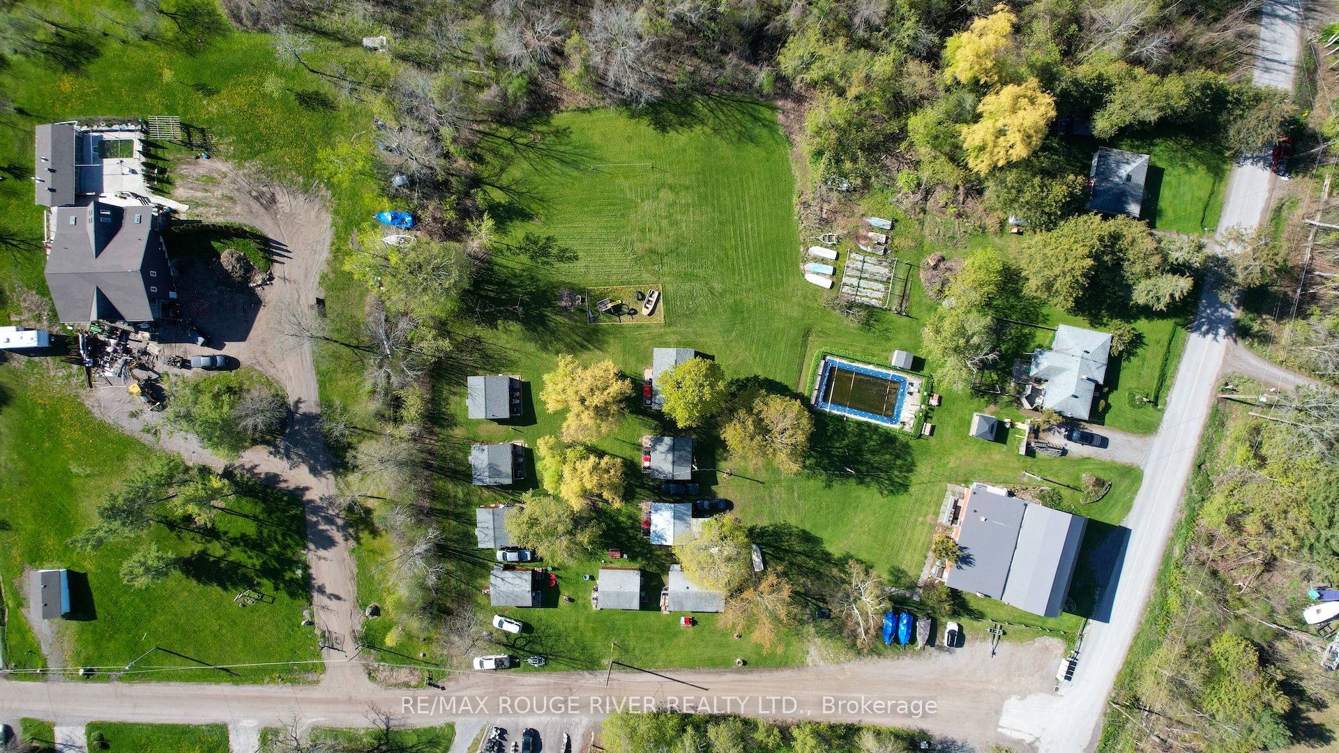 6099 Curtis Point Road Property Photo 5