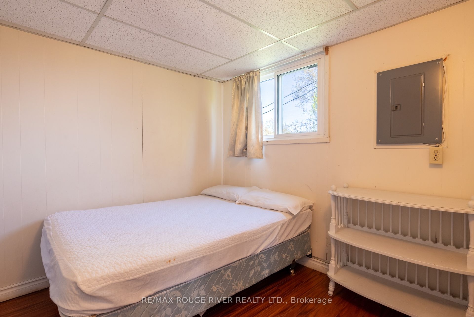 6099 Curtis Point Road Property Photo 22