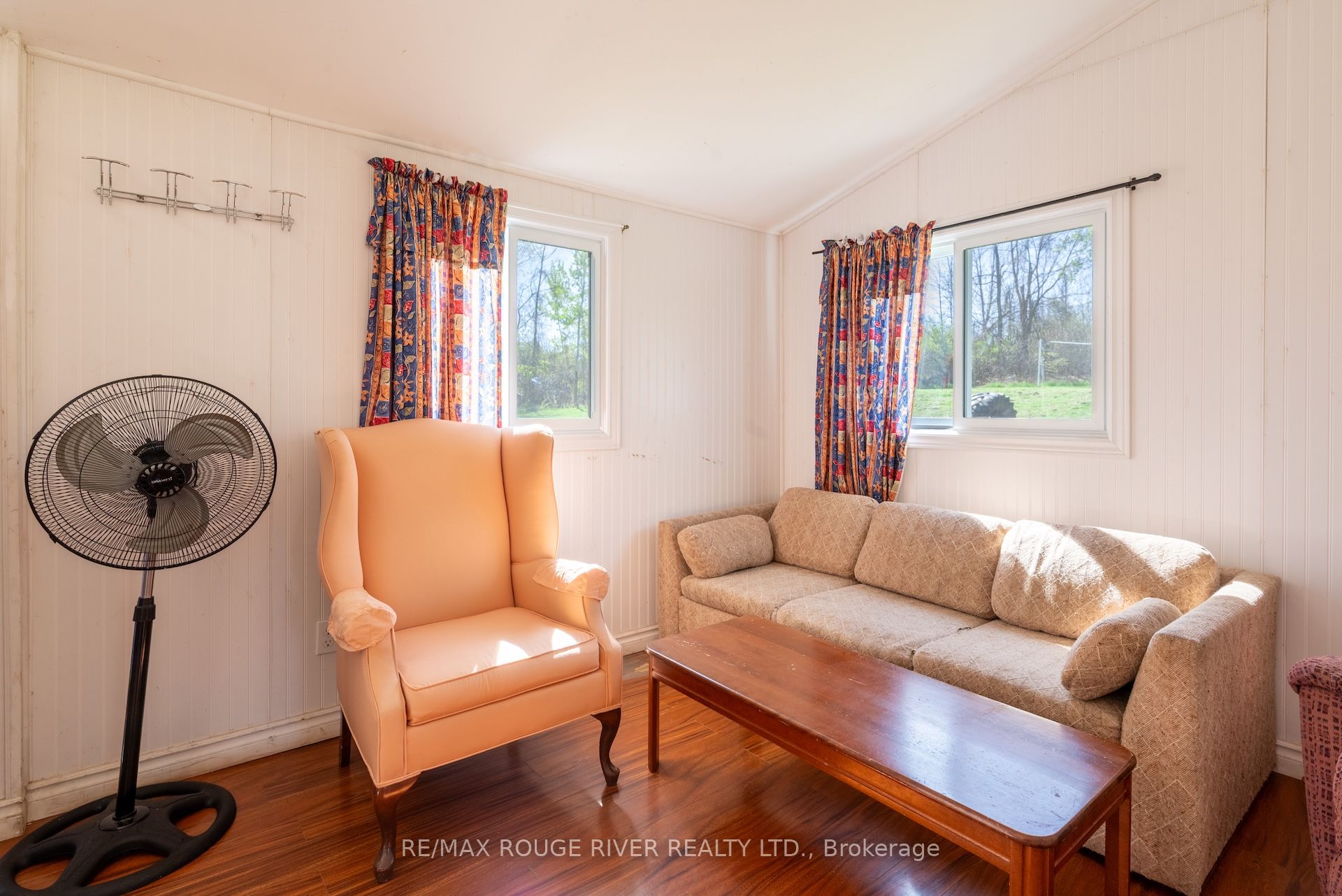 6099 Curtis Point Road Property Photo 23