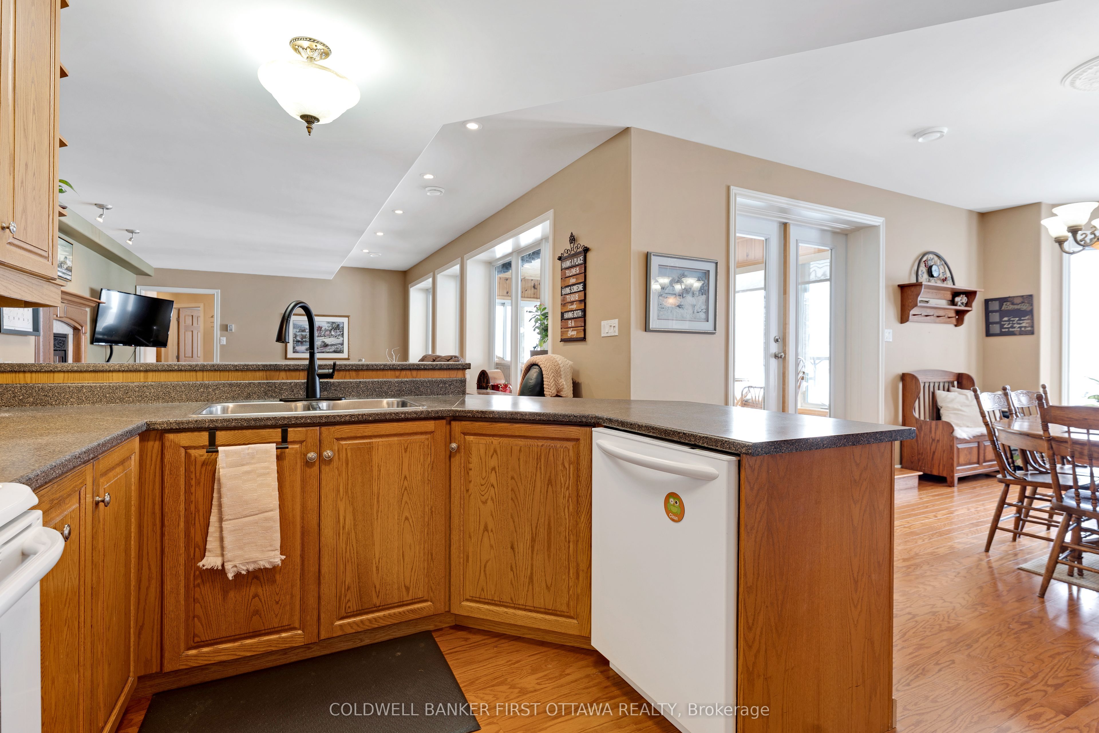 2600 Ramsay Concession 2b Property Photo 34