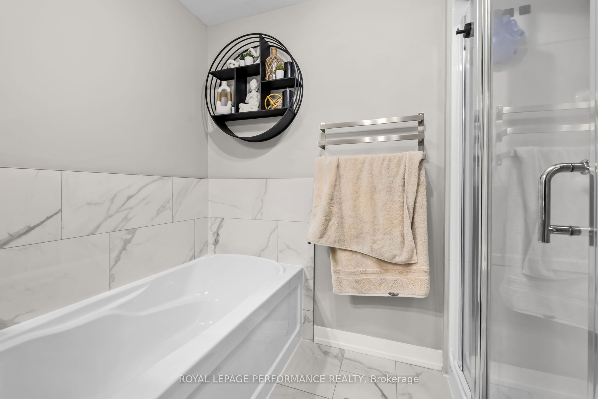 99 St Moritz Trail 405 Property Photo 15