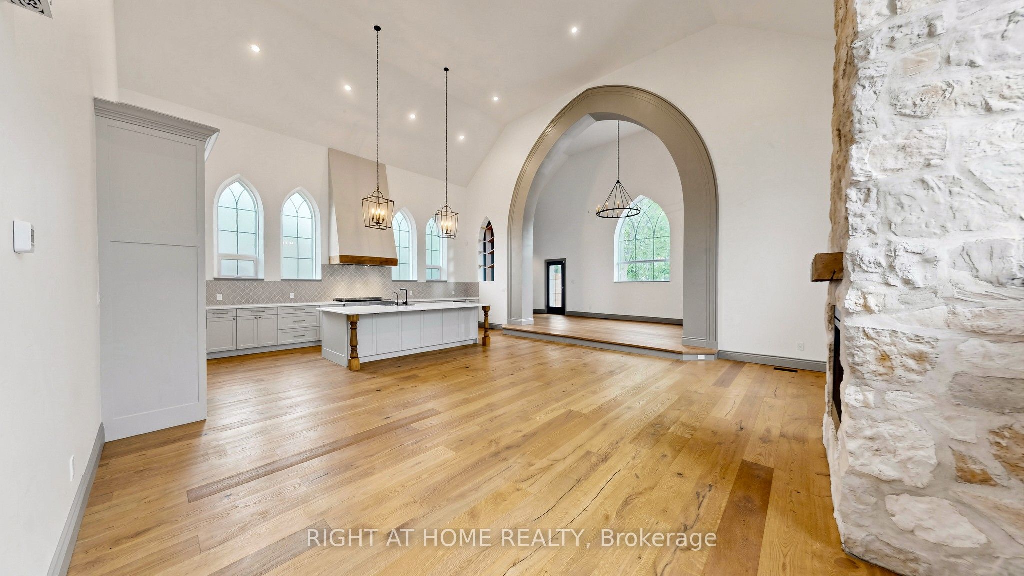 41 Talbot Road Property Photo 6