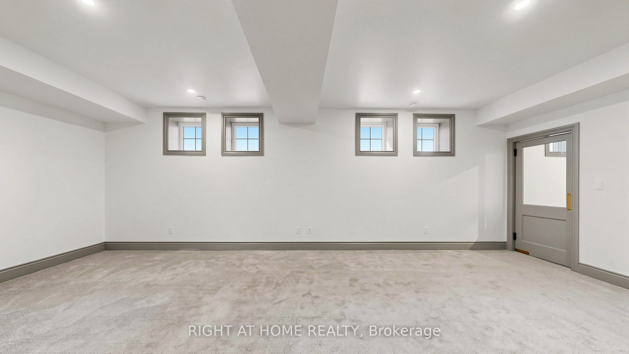 41 Talbot Road Property Photo 30