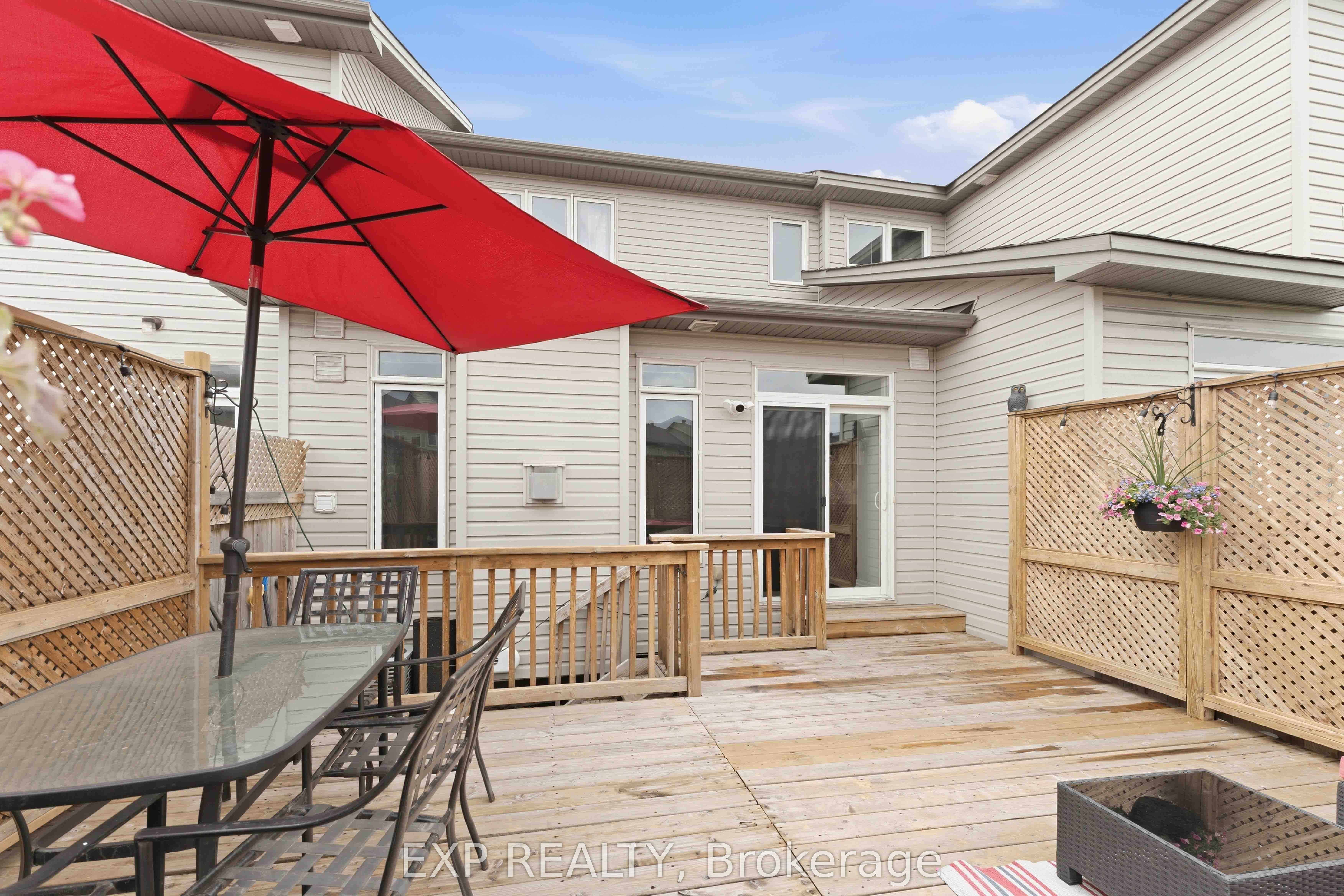 151 Hawkshaw Crescent Property Photo 22