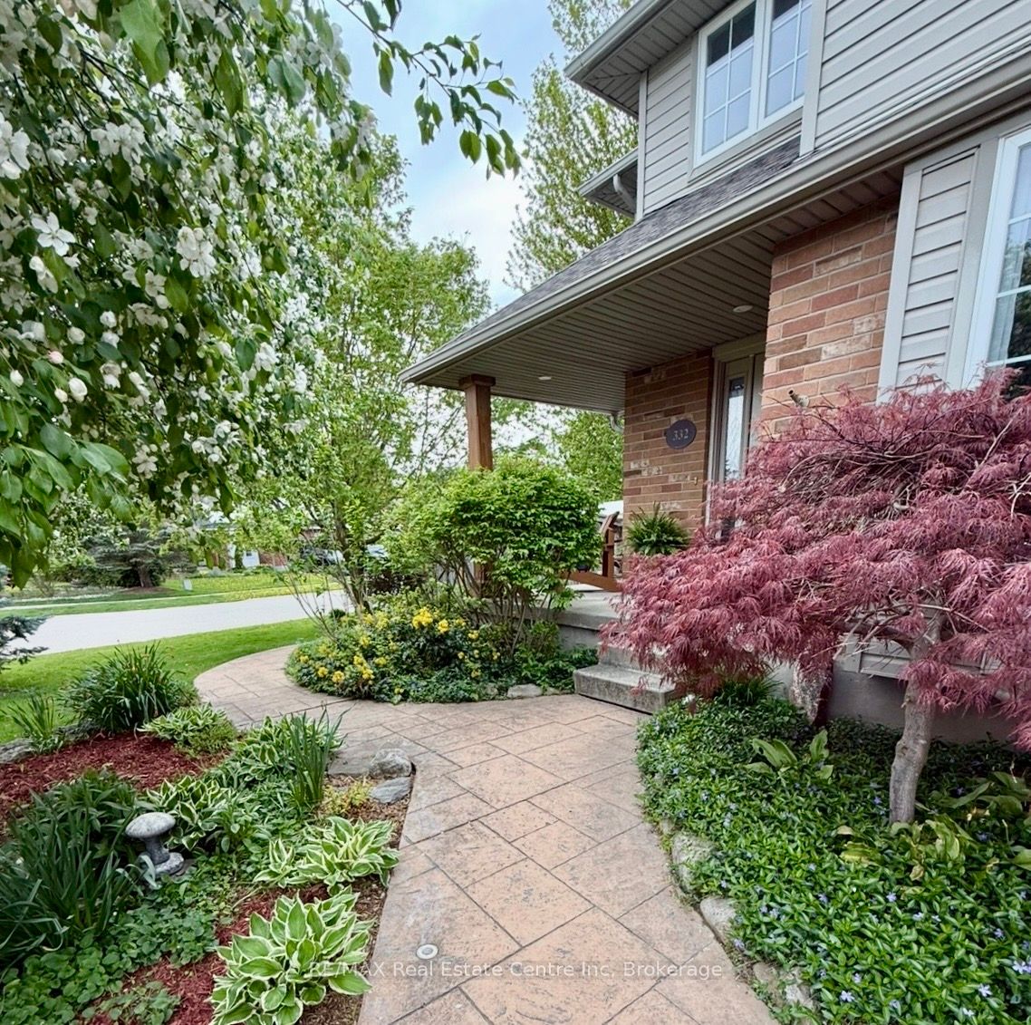 332 Daniel Crescent Property Photo 6