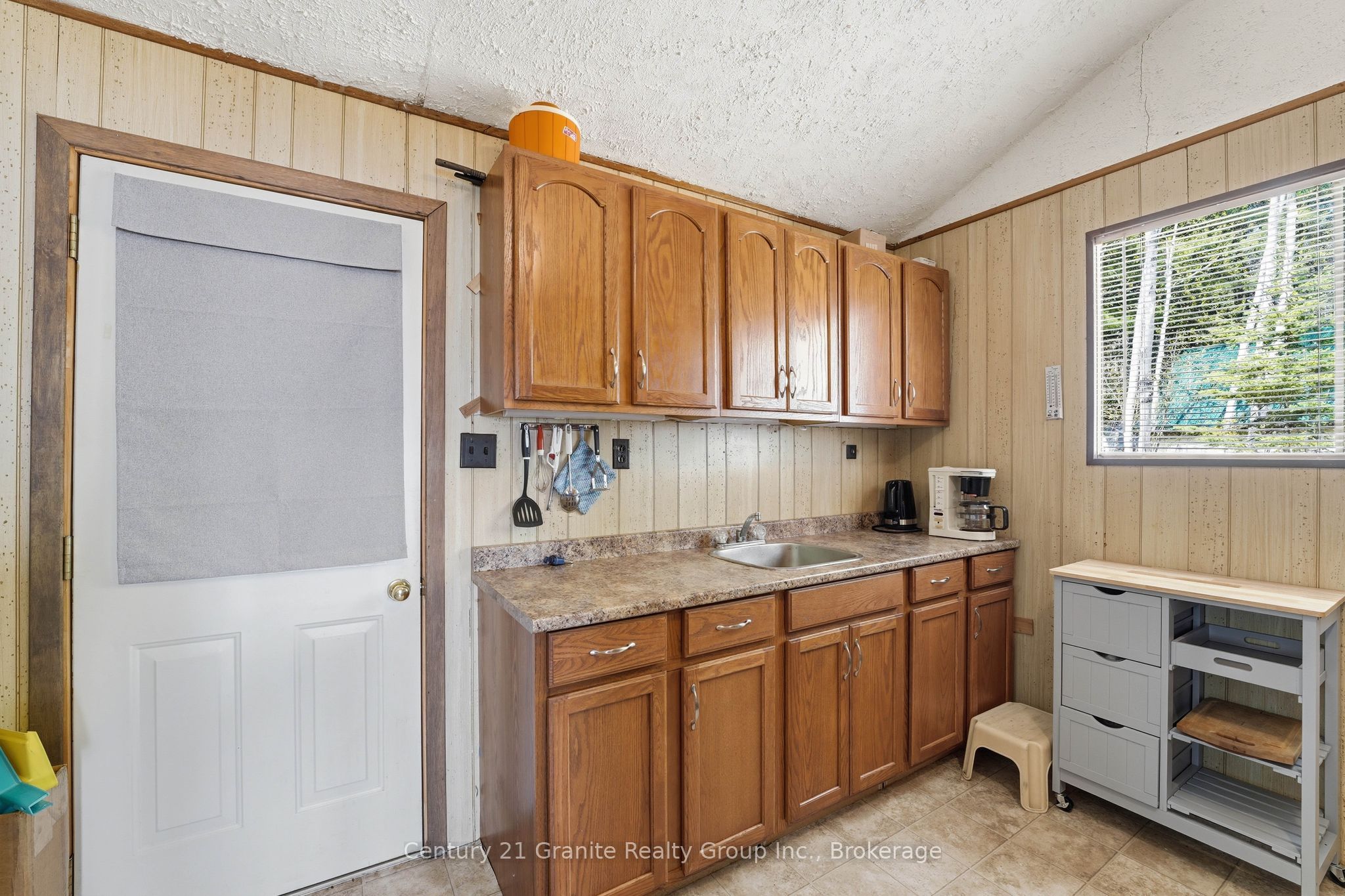 10 Harriets Point Road Property Photo 14