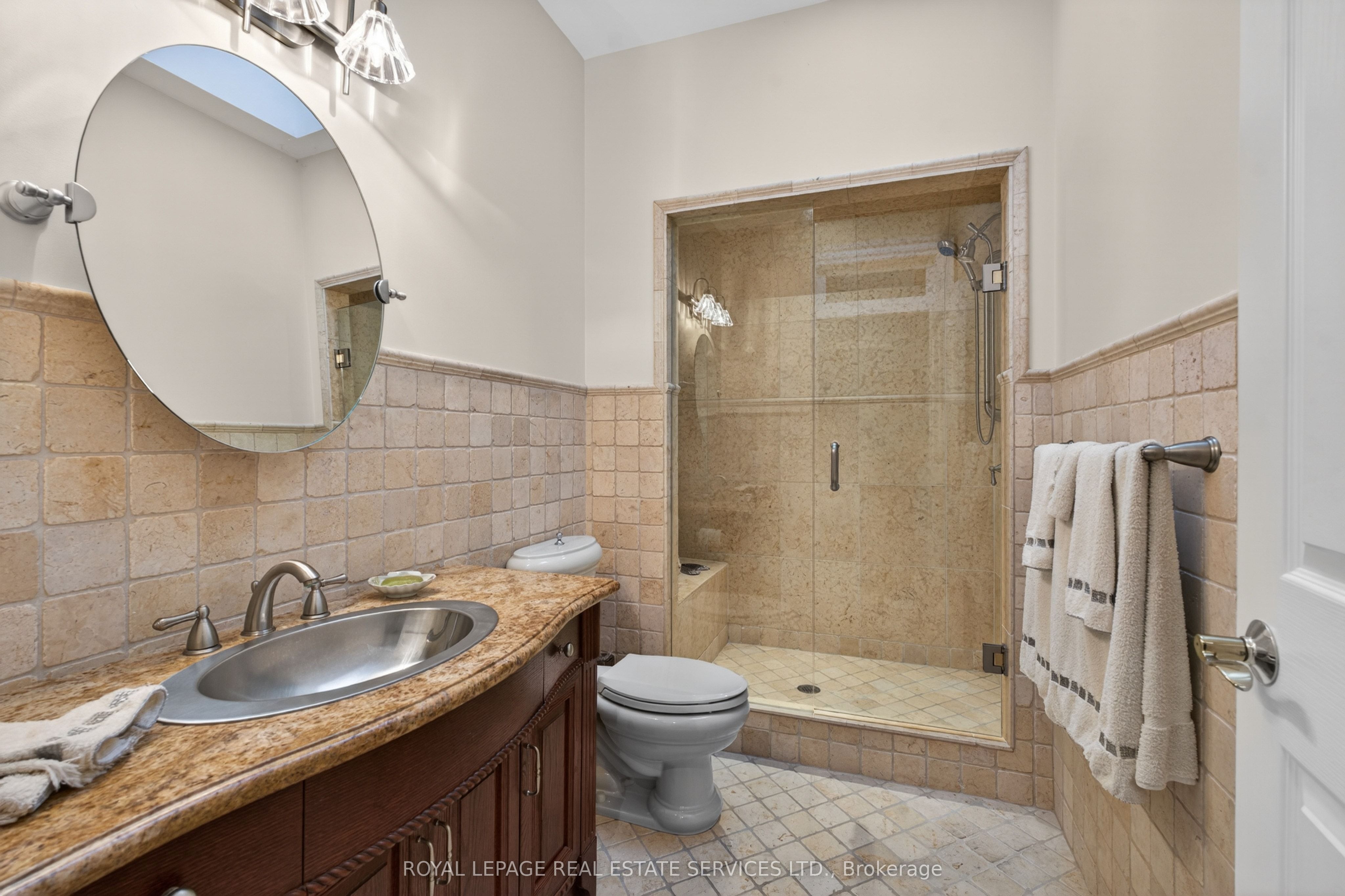 3476 Vinehaven Trail Property Photo 36