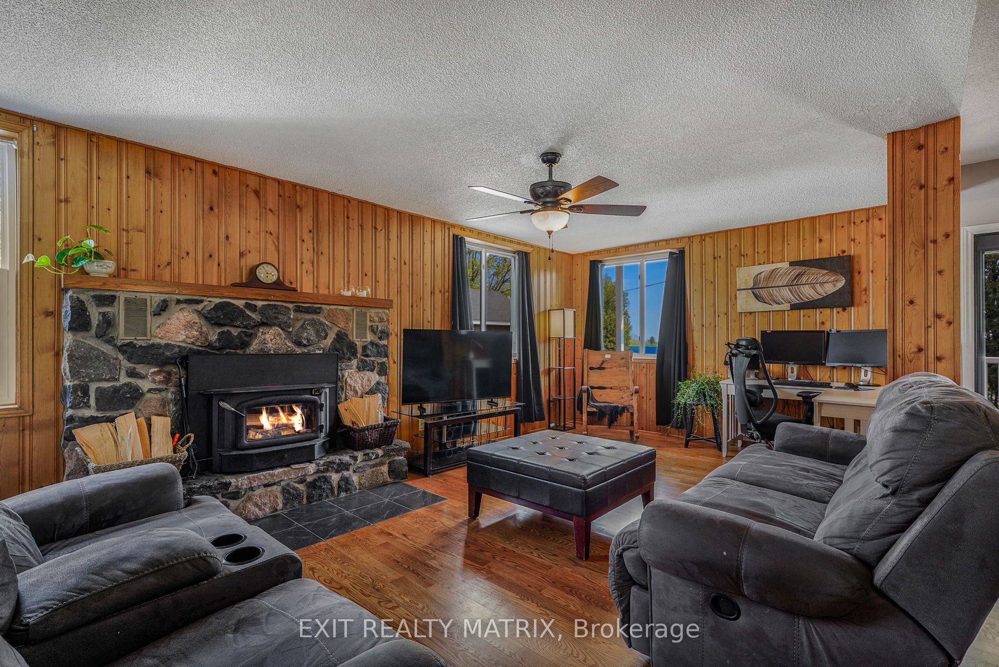 1871 Lajoie Street Property Photo 6